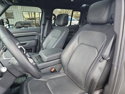 2024 Land Rover Defender X-Dynamic SE