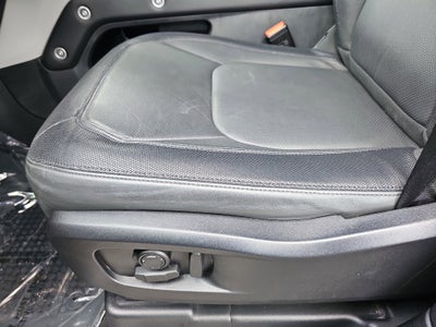 2024 Land Rover Defender X-Dynamic SE