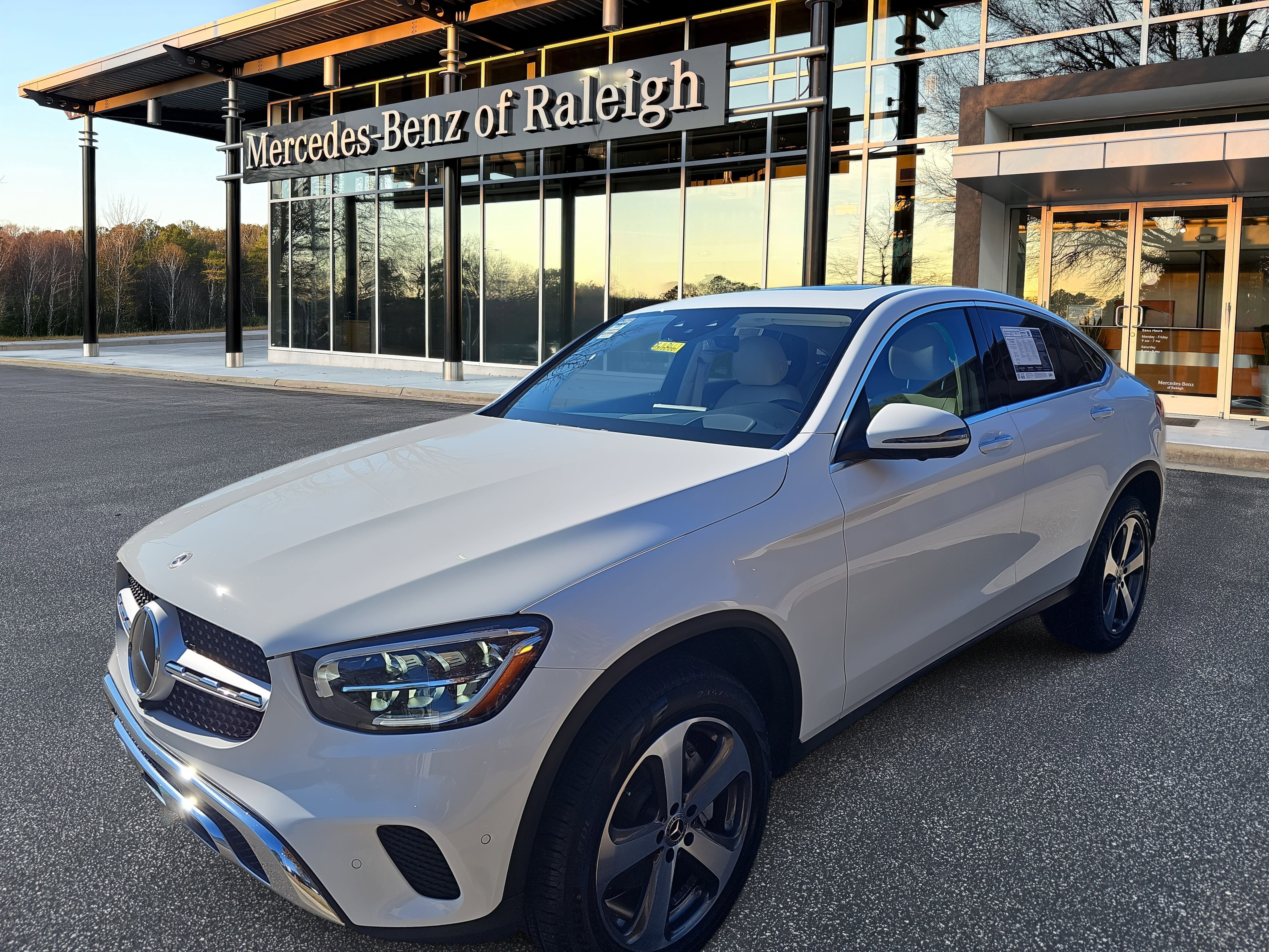 2023 Mercedes-Benz GLC GLC 300