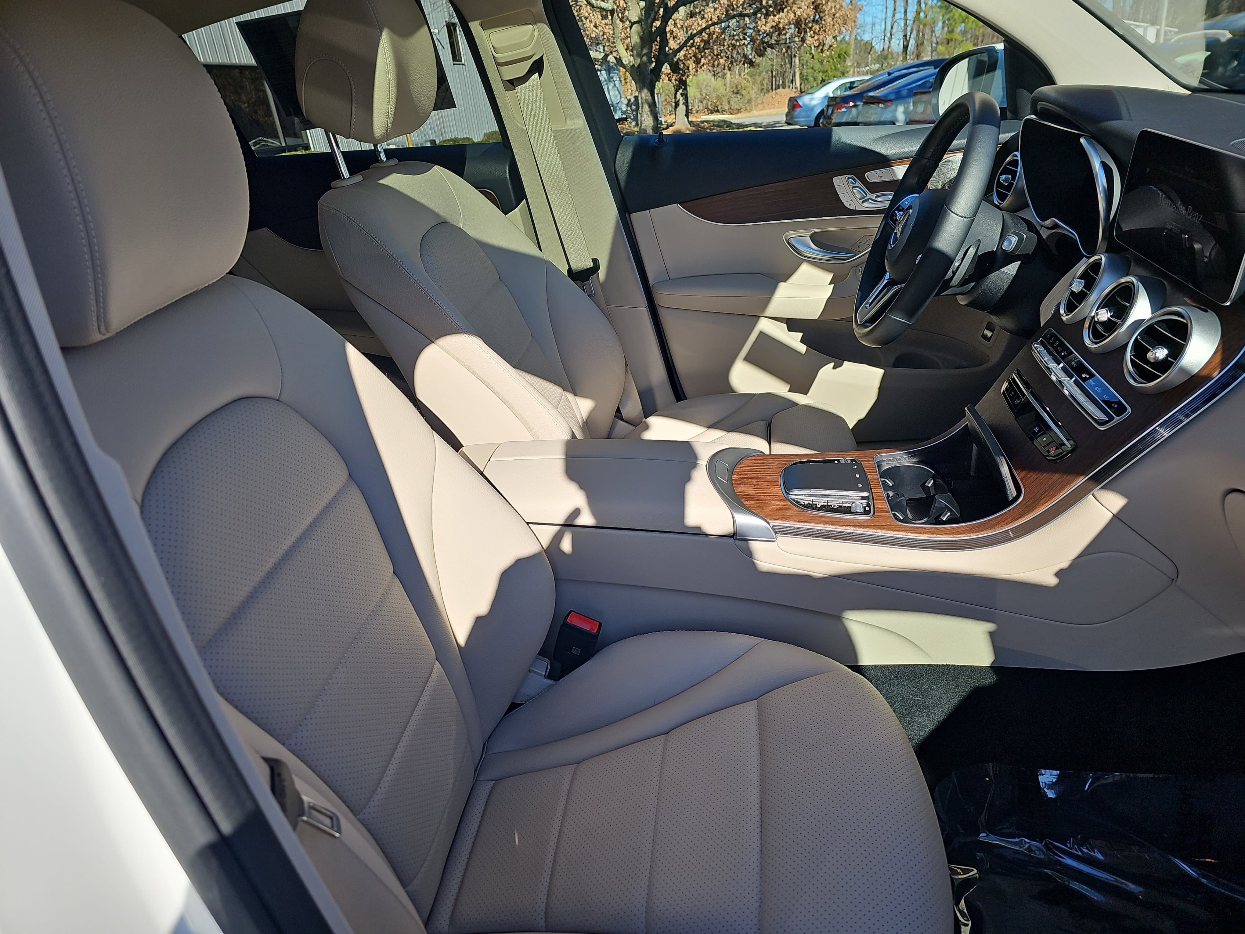 2023 Mercedes-Benz GLC GLC 300