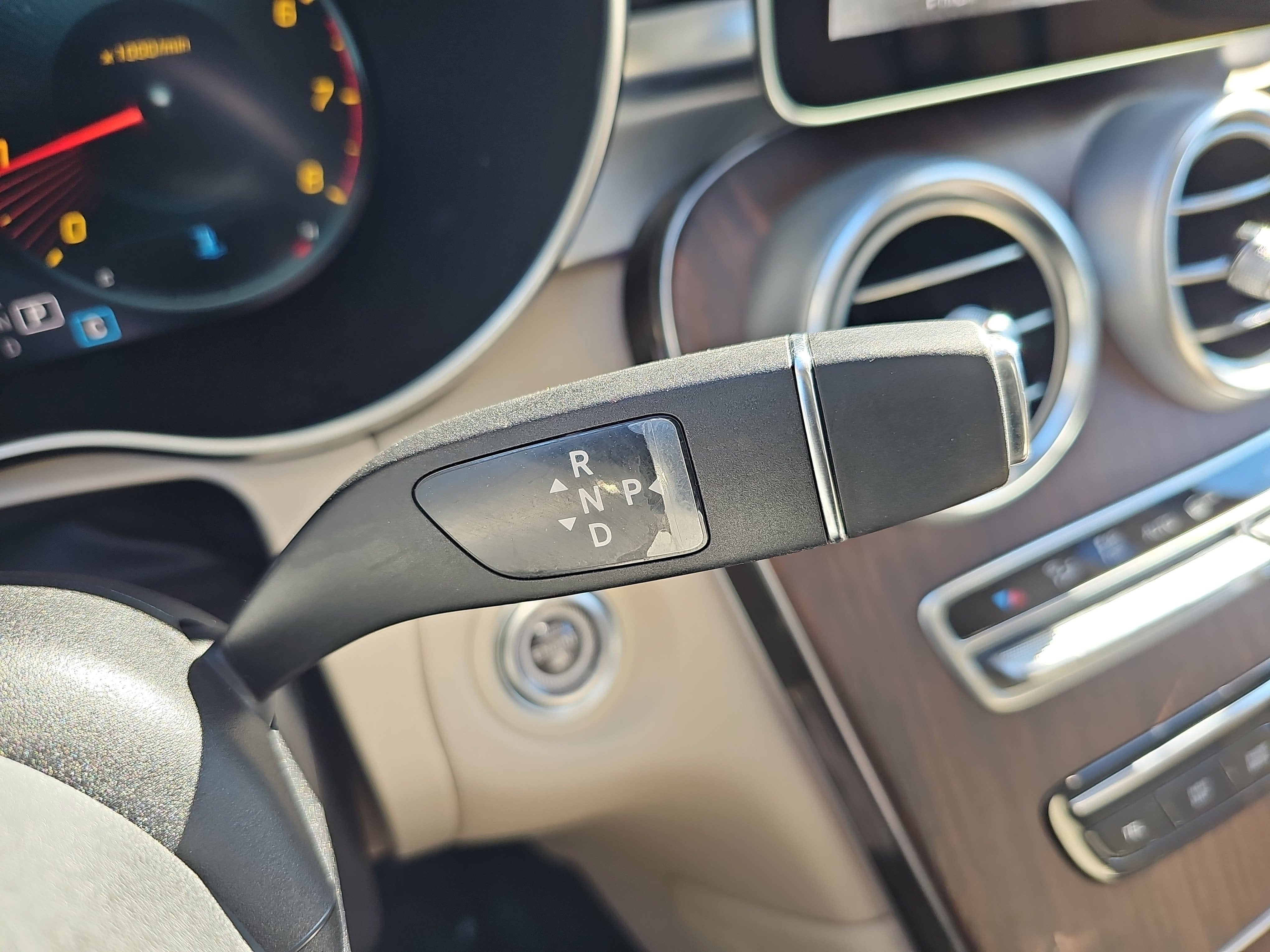 2023 Mercedes-Benz GLC GLC 300