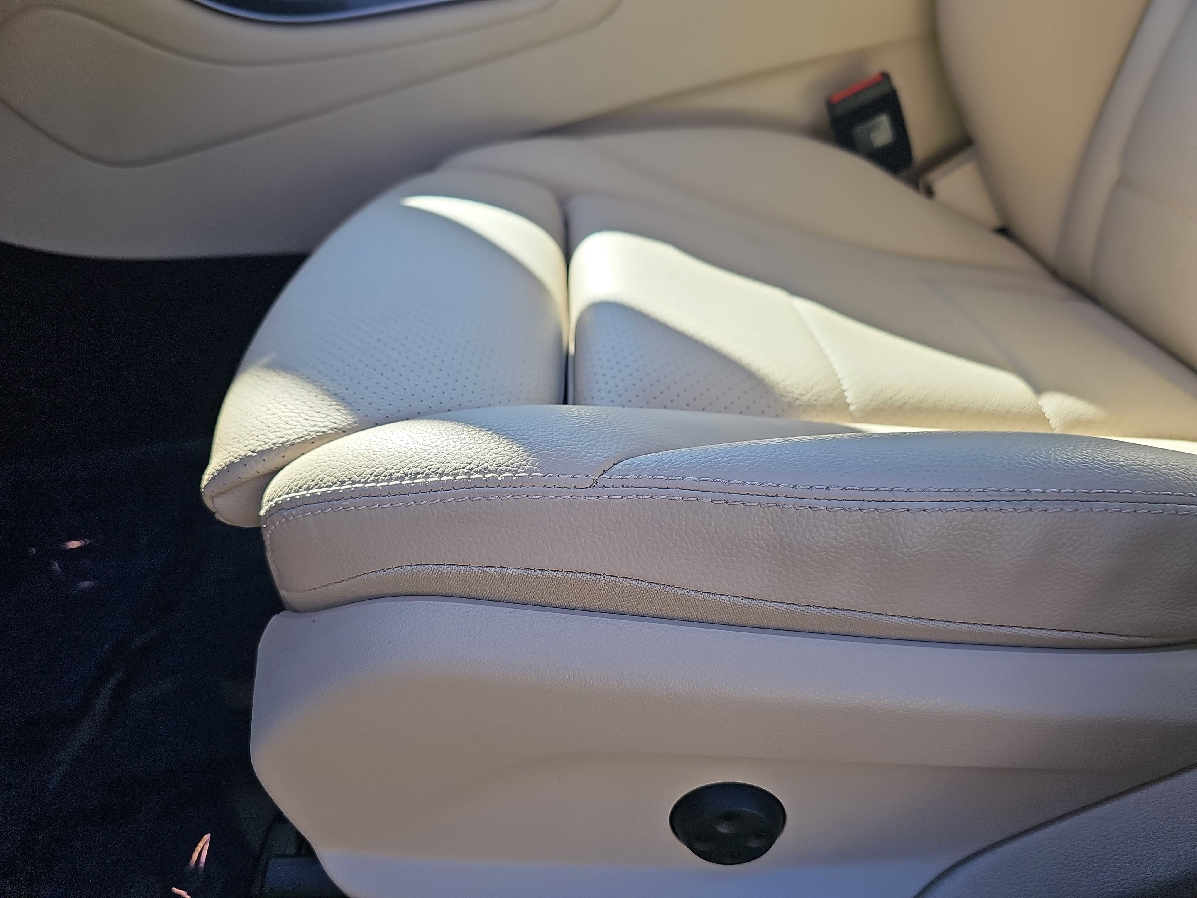 2023 Mercedes-Benz GLC GLC 300