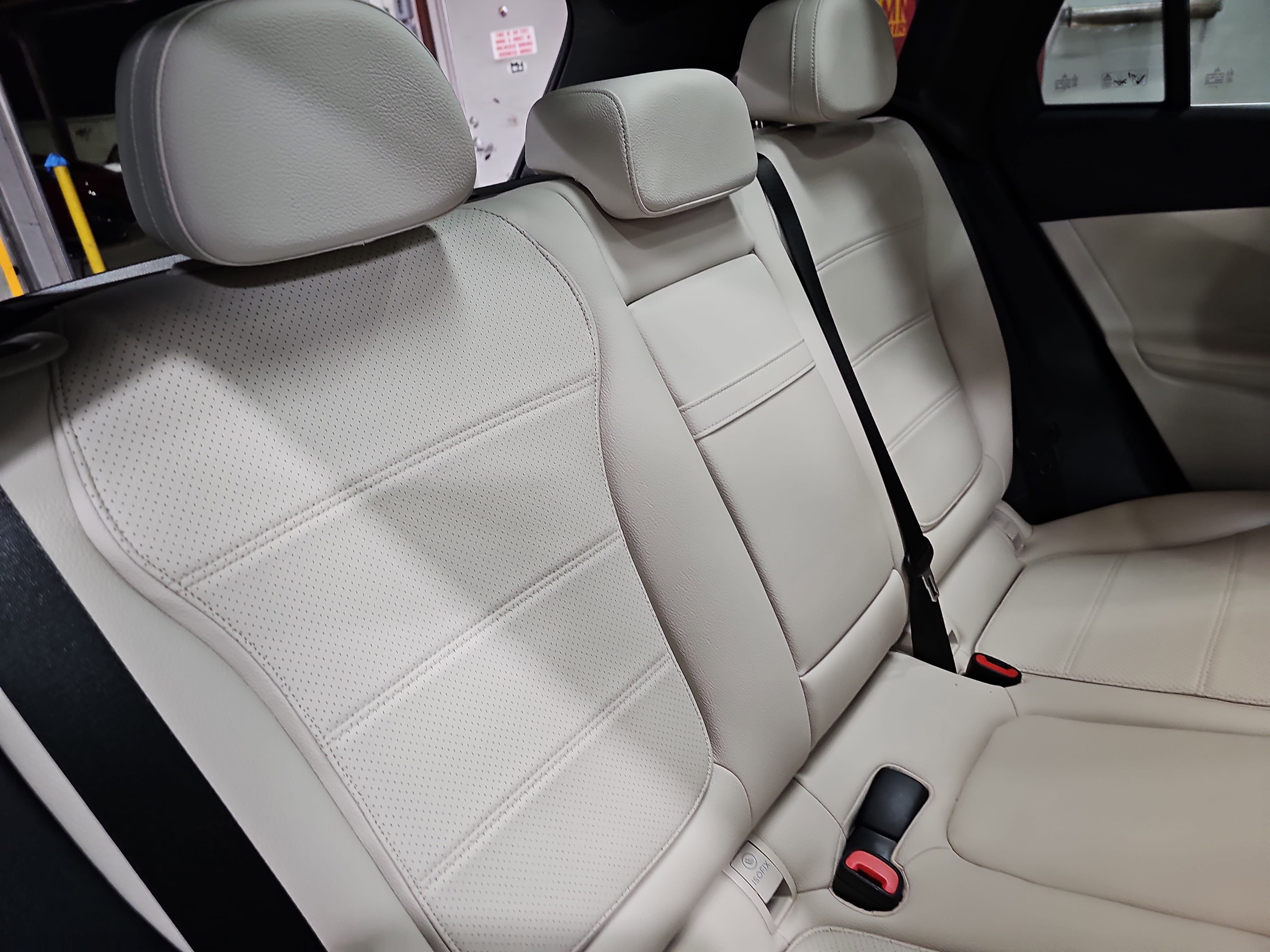 2024 Mercedes-Benz GLC GLC 300