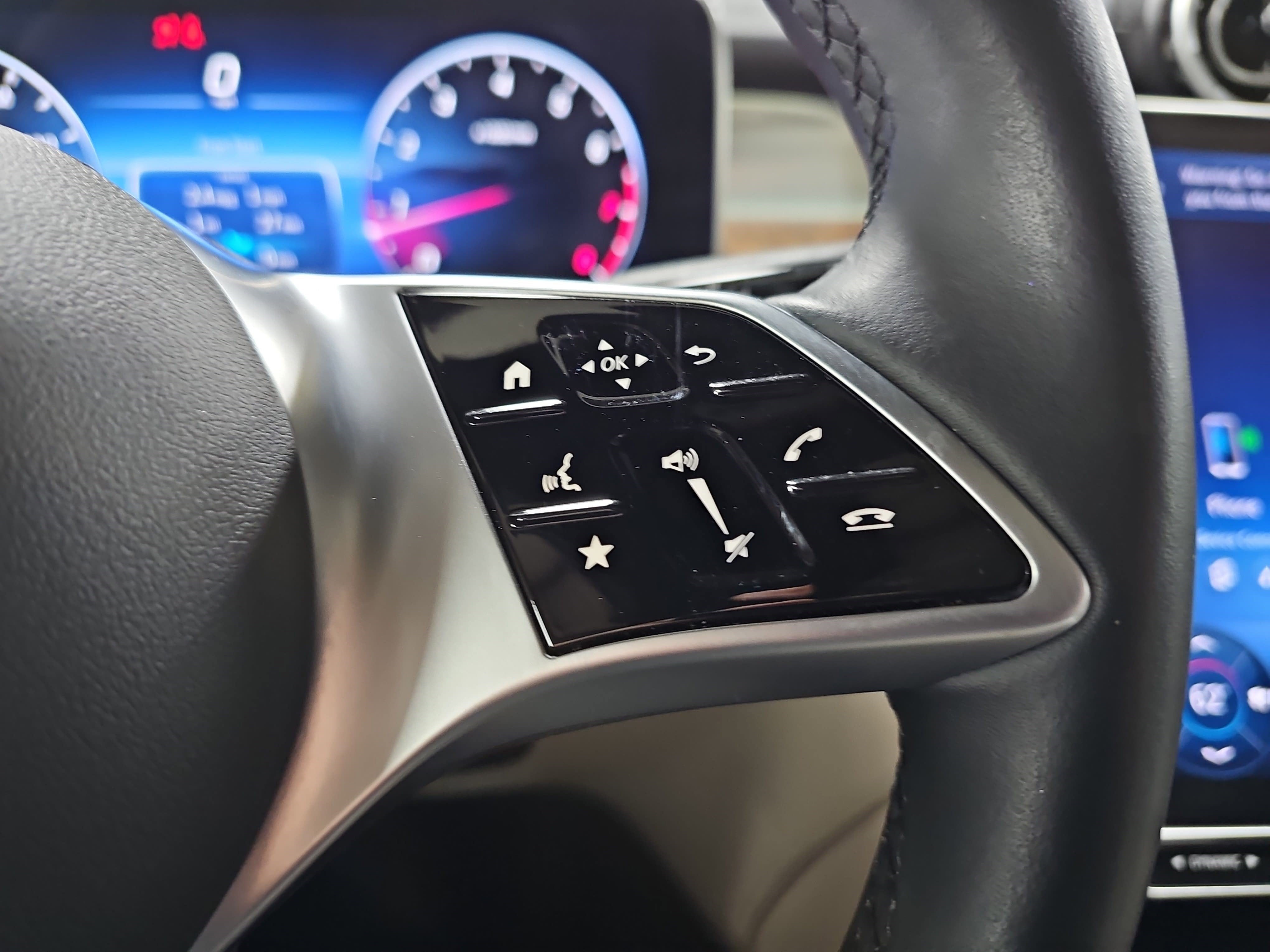 2024 Mercedes-Benz GLC GLC 300