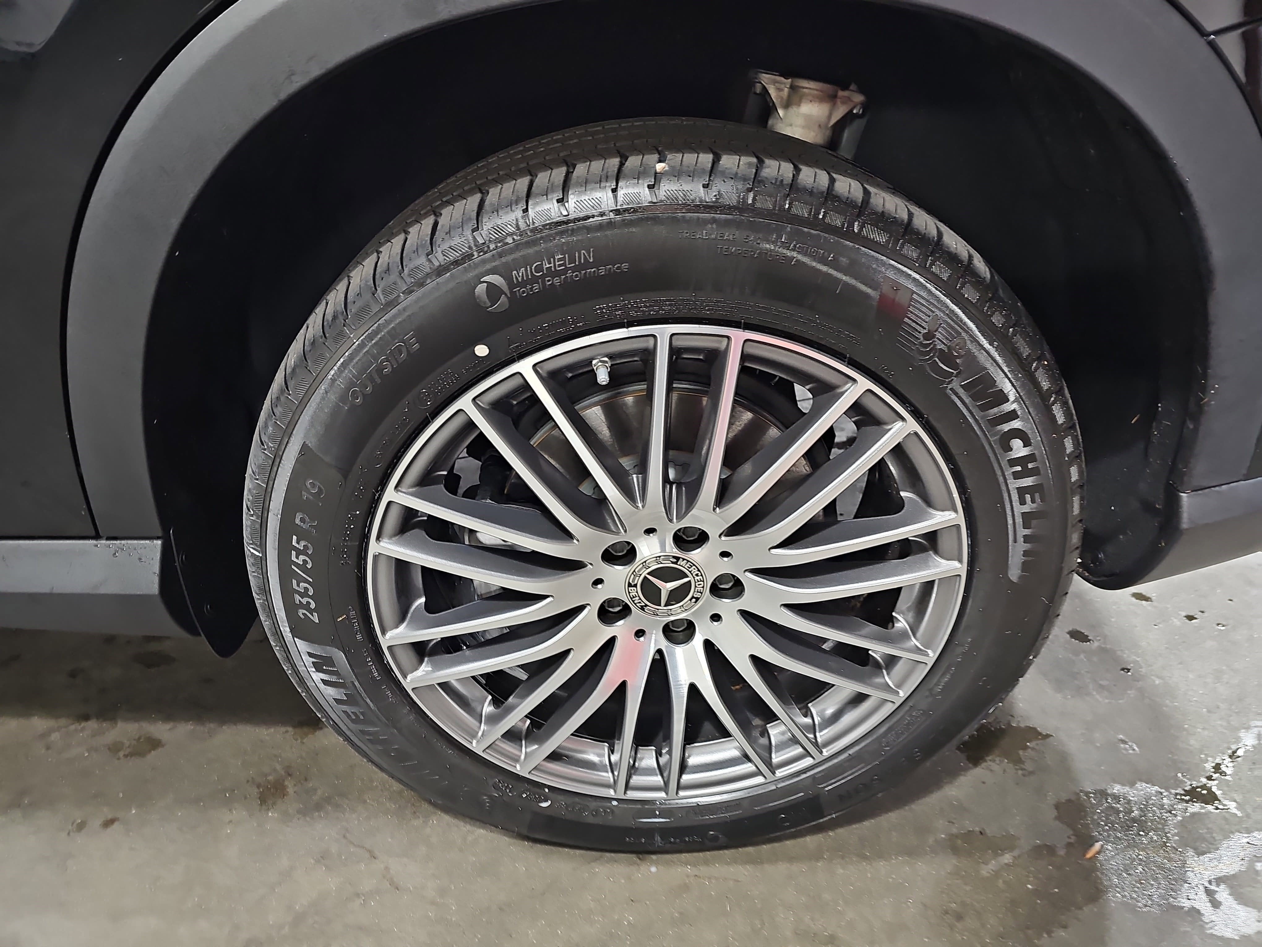 2024 Mercedes-Benz GLC GLC 300