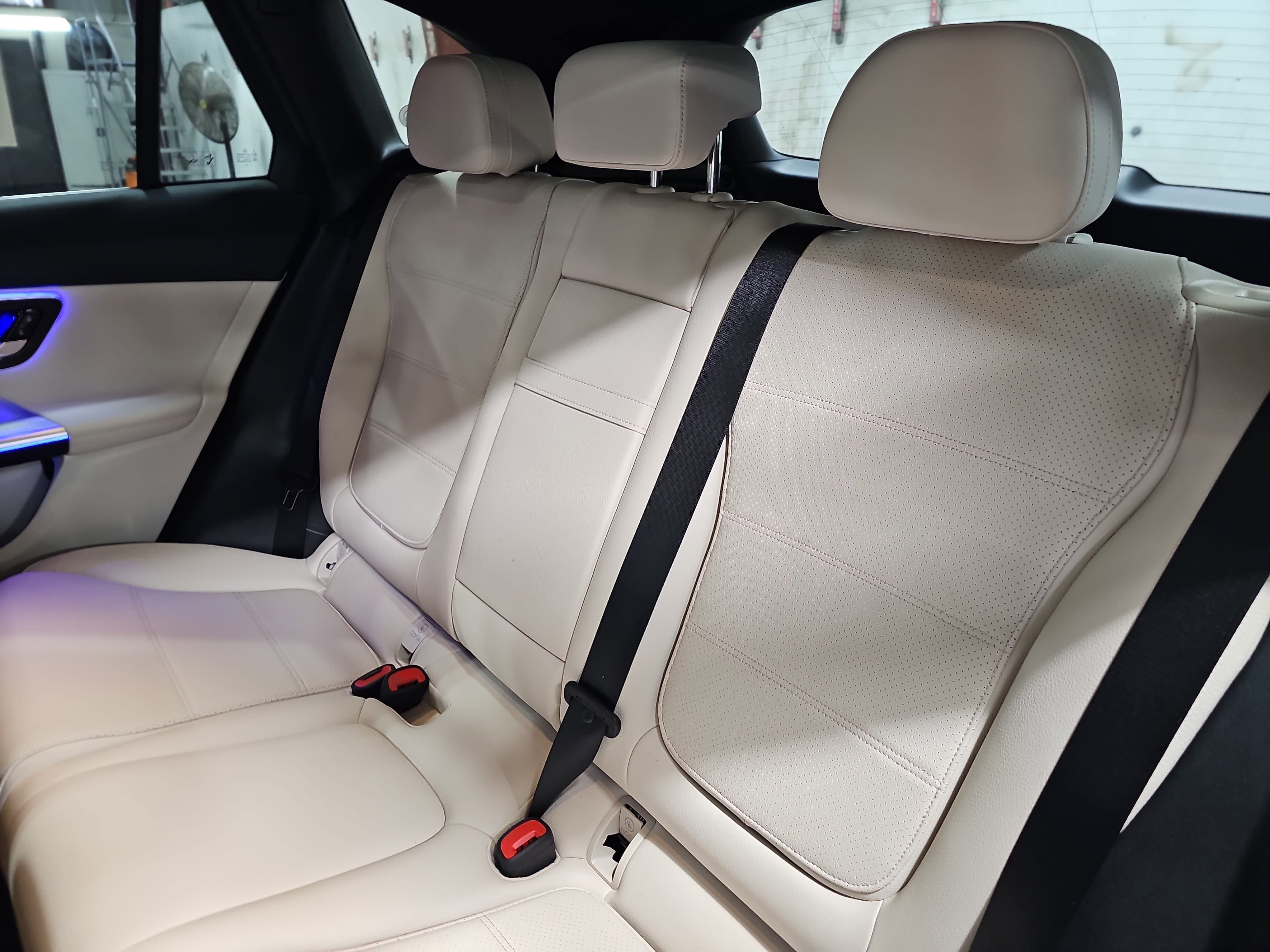 2025 Mercedes-Benz GLC GLC 300