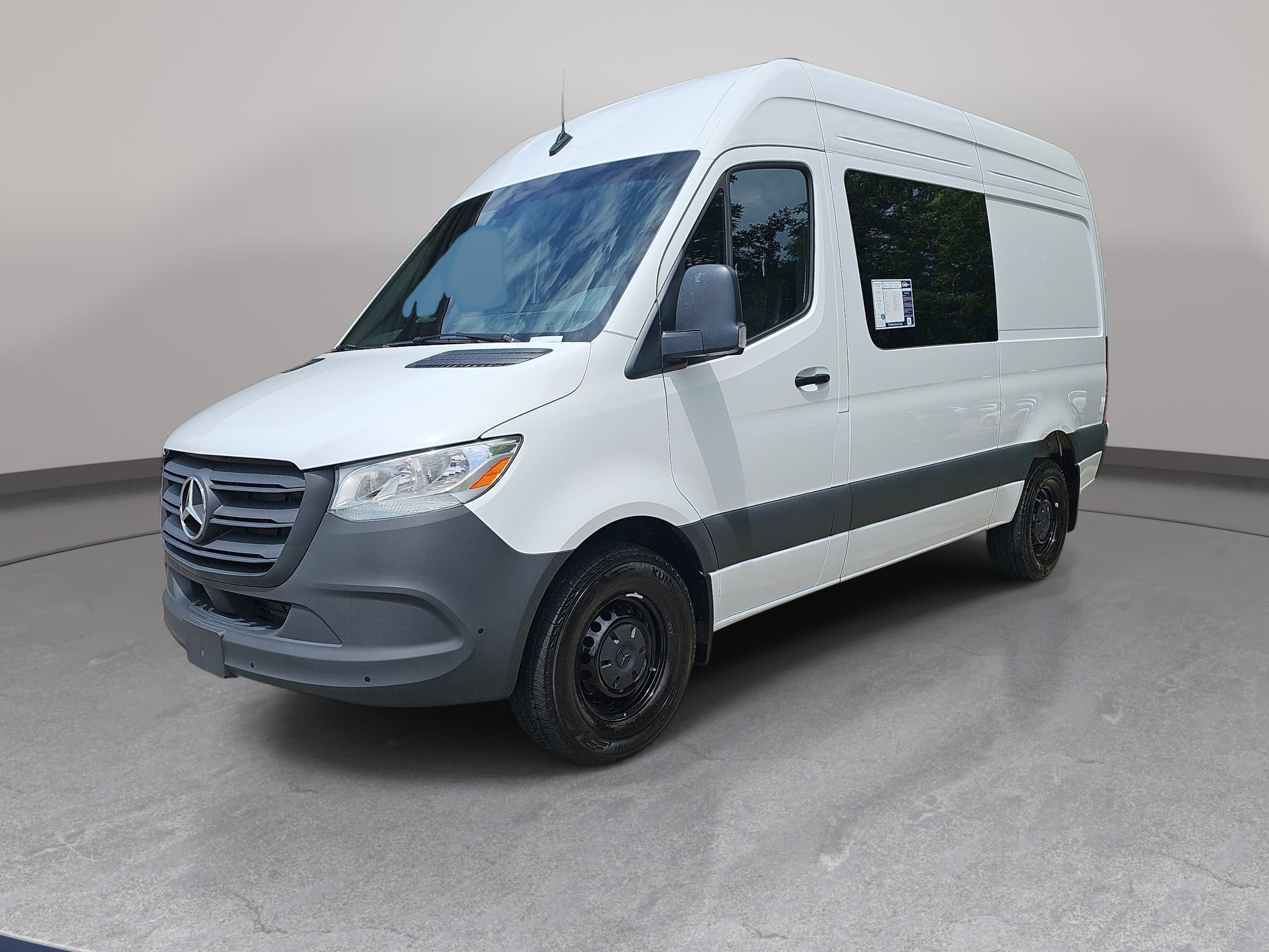2025 Mercedes-Benz Sprinter 2500 Crew 144 WB