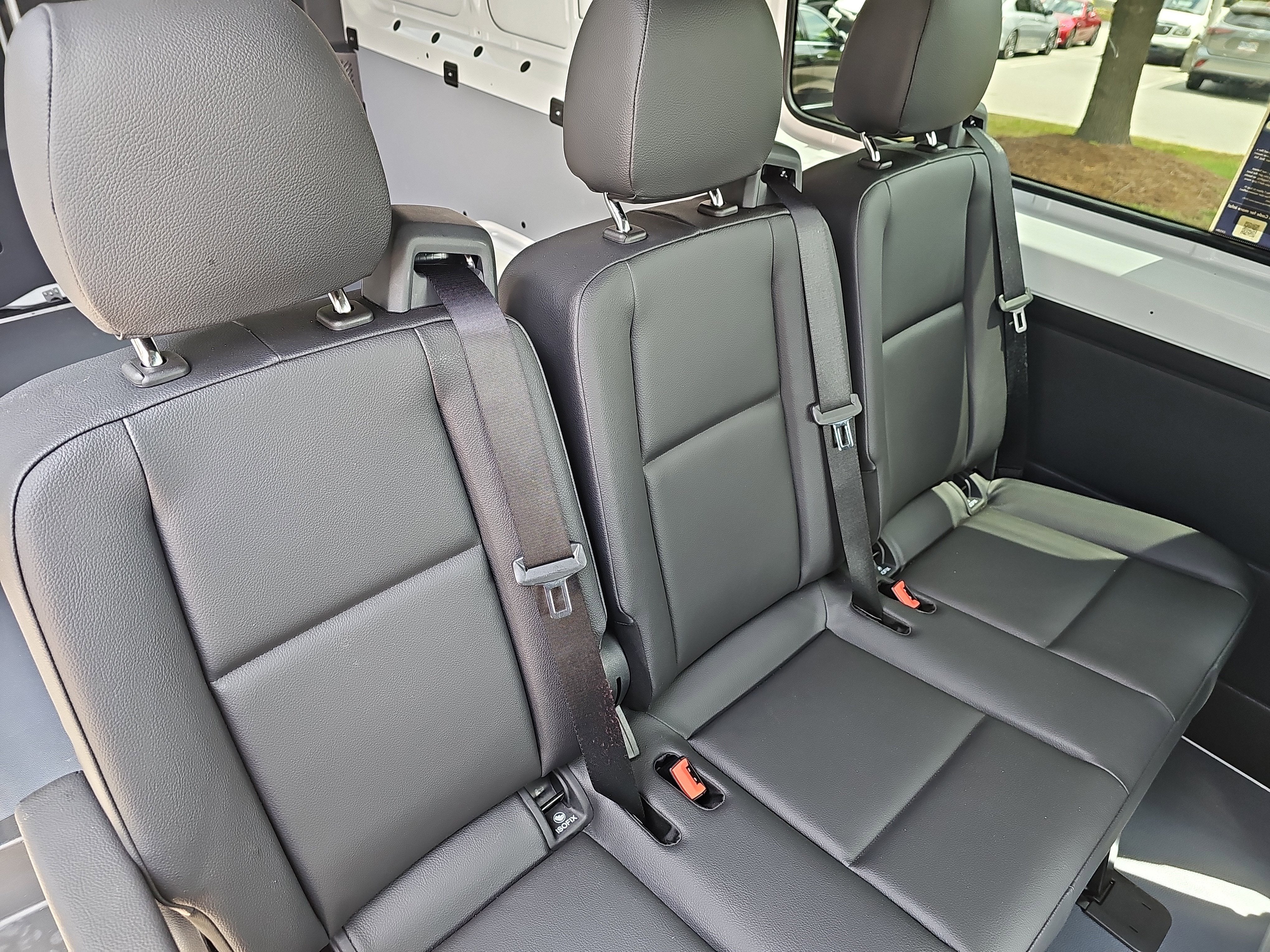 2025 Mercedes-Benz Sprinter 2500 Crew 144 WB