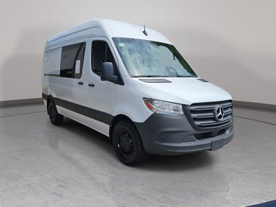 2025 Mercedes-Benz Sprinter 2500 Crew 144 WB