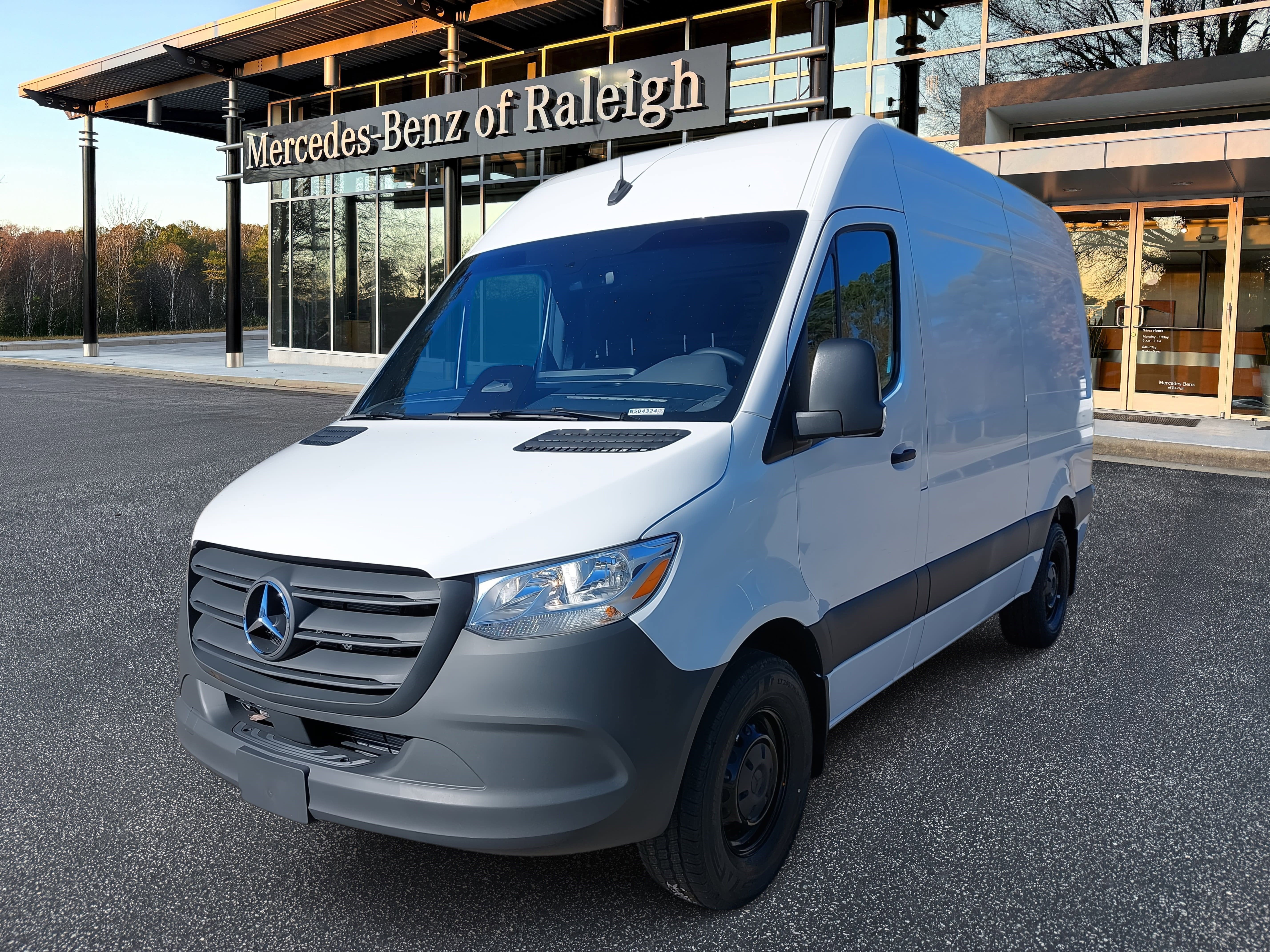 2025 Mercedes-Benz Sprinter Cargo Van Cargo 144 WB