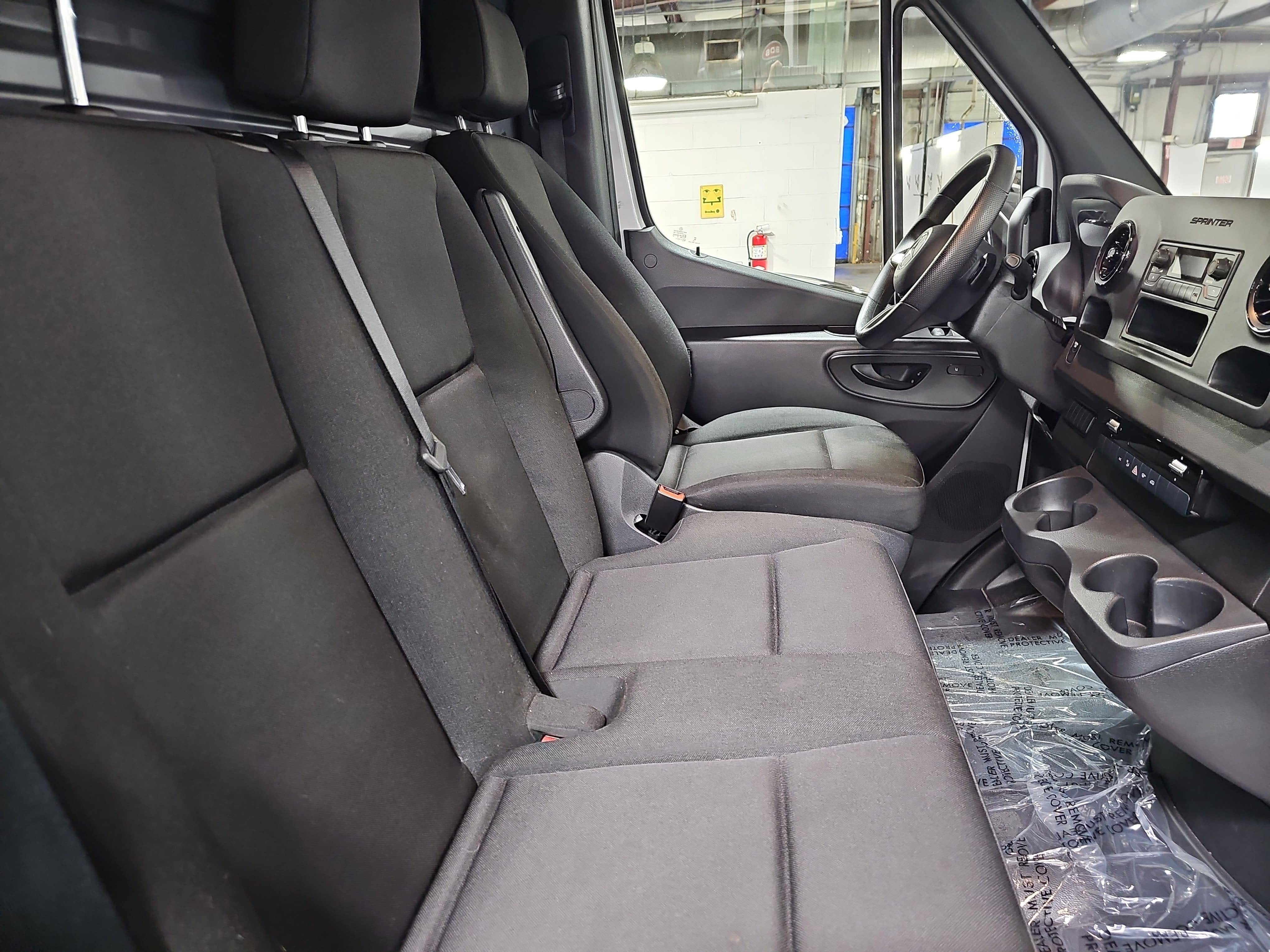 2025 Mercedes-Benz Sprinter Cargo Van Cargo 144 WB