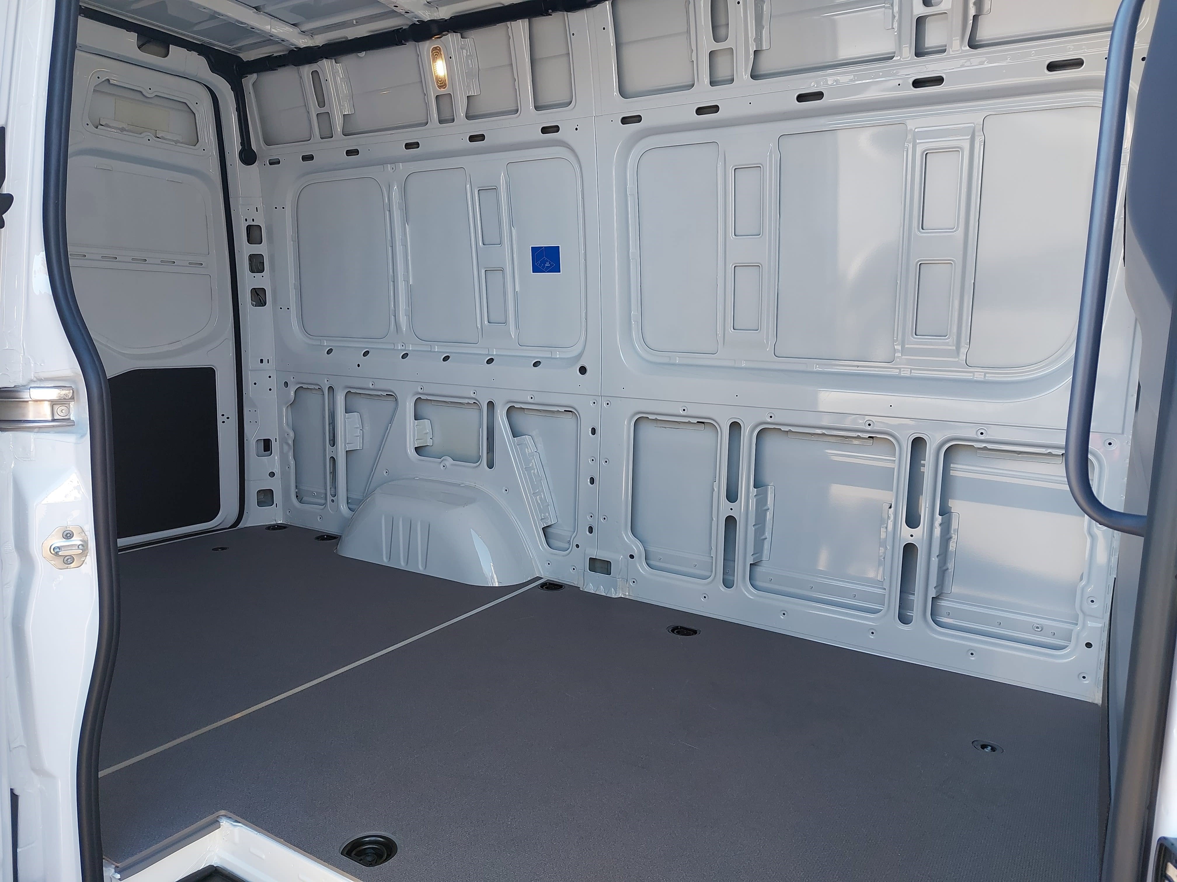 2025 Mercedes-Benz Sprinter Cargo Van Cargo 144 WB