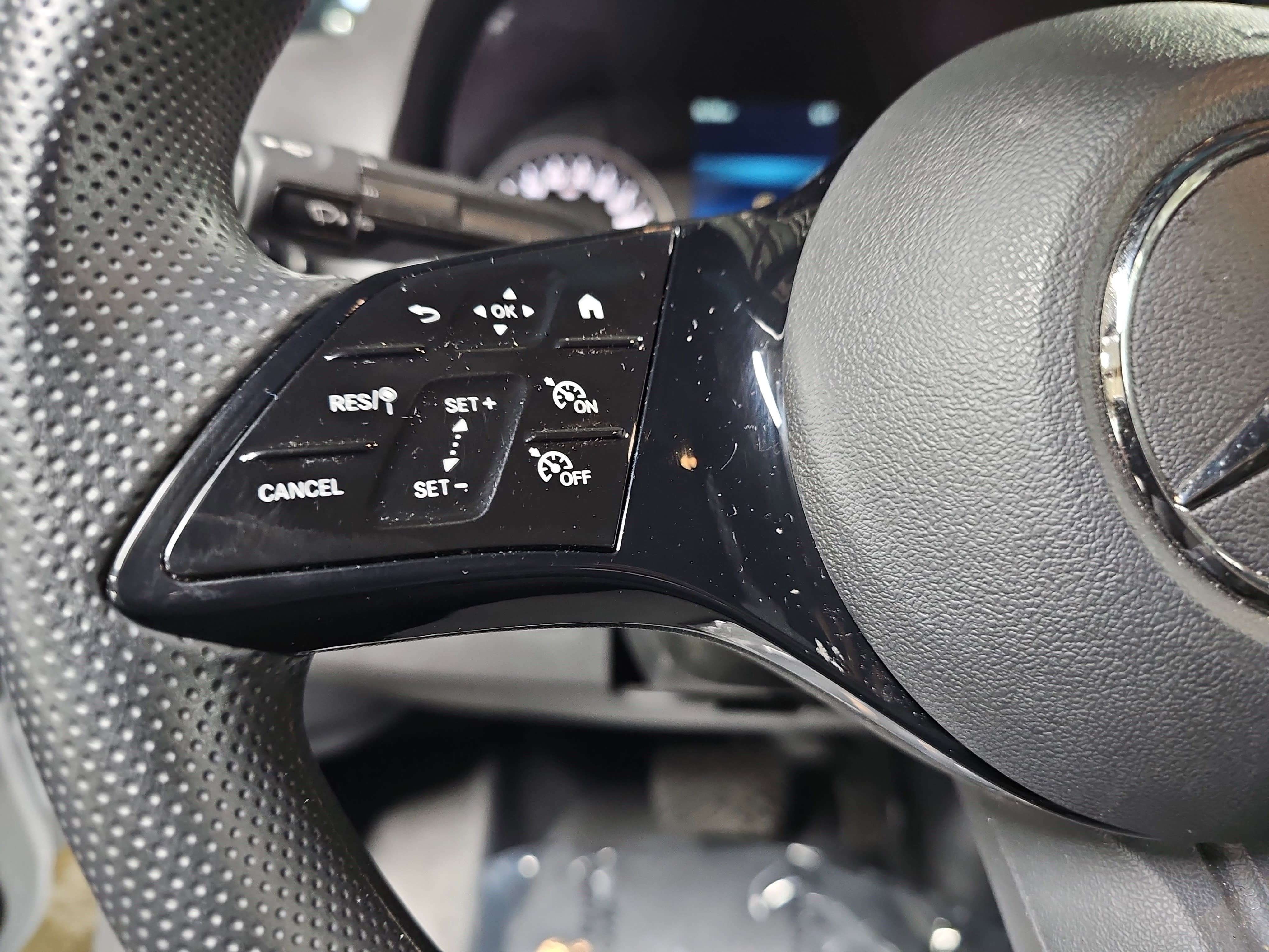 2025 Mercedes-Benz Sprinter Cargo Van Cargo 144 WB