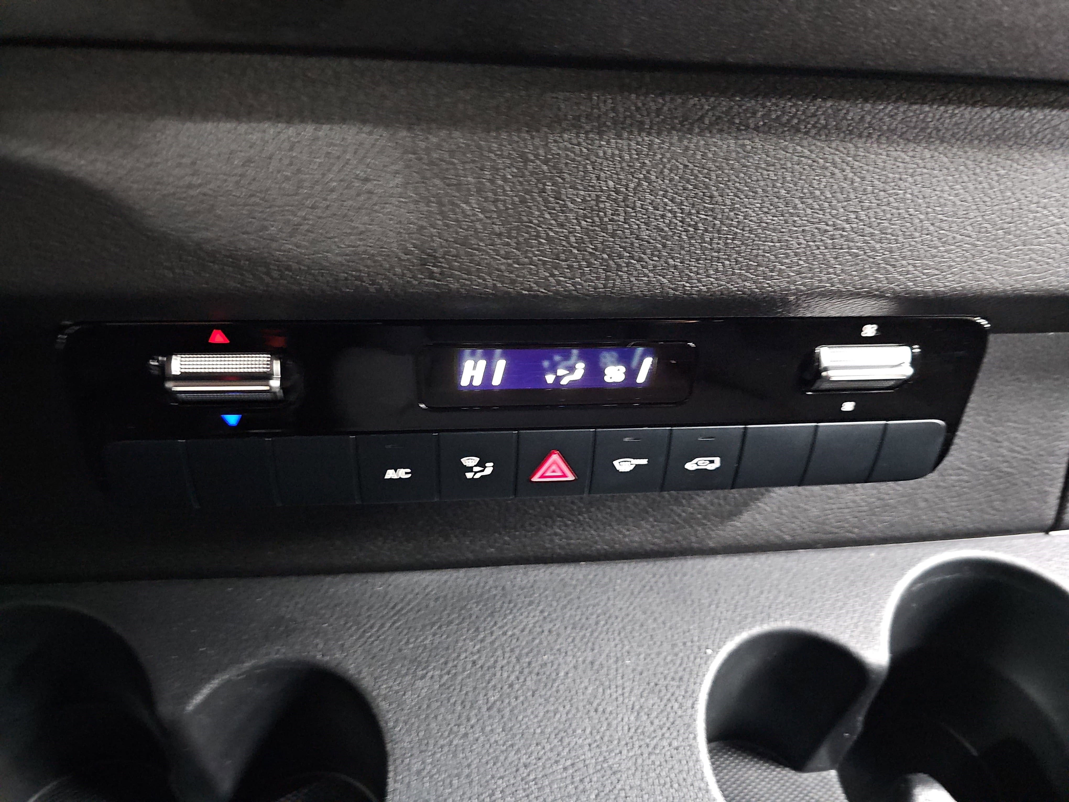 2025 Mercedes-Benz Sprinter Cargo Van Cargo 144 WB