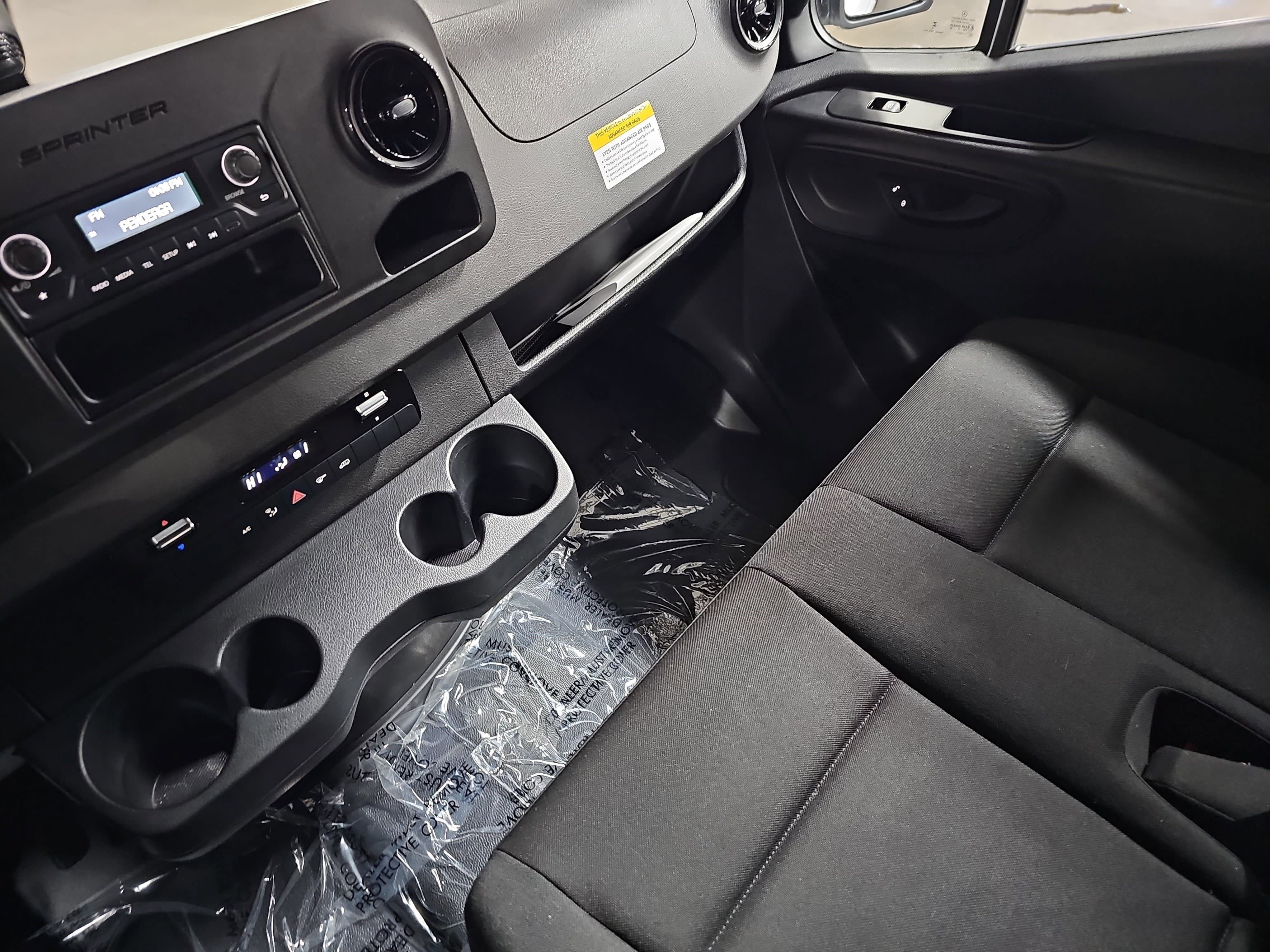 2025 Mercedes-Benz Sprinter Cargo Van Cargo 144 WB