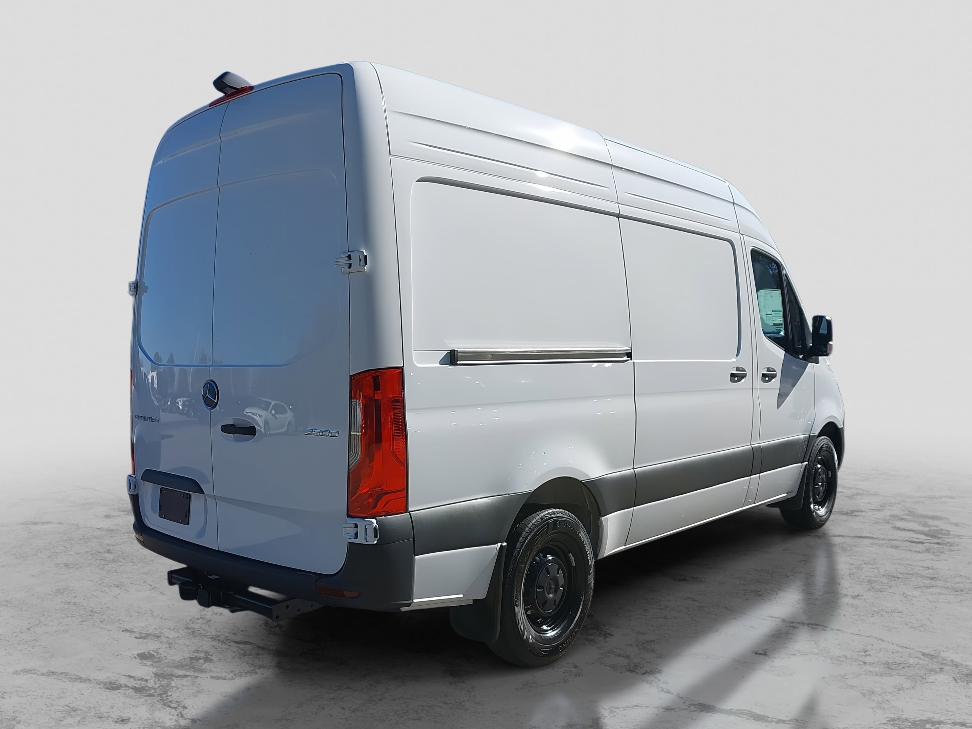 2025 Mercedes-Benz Sprinter Cargo Van Cargo 144 WB