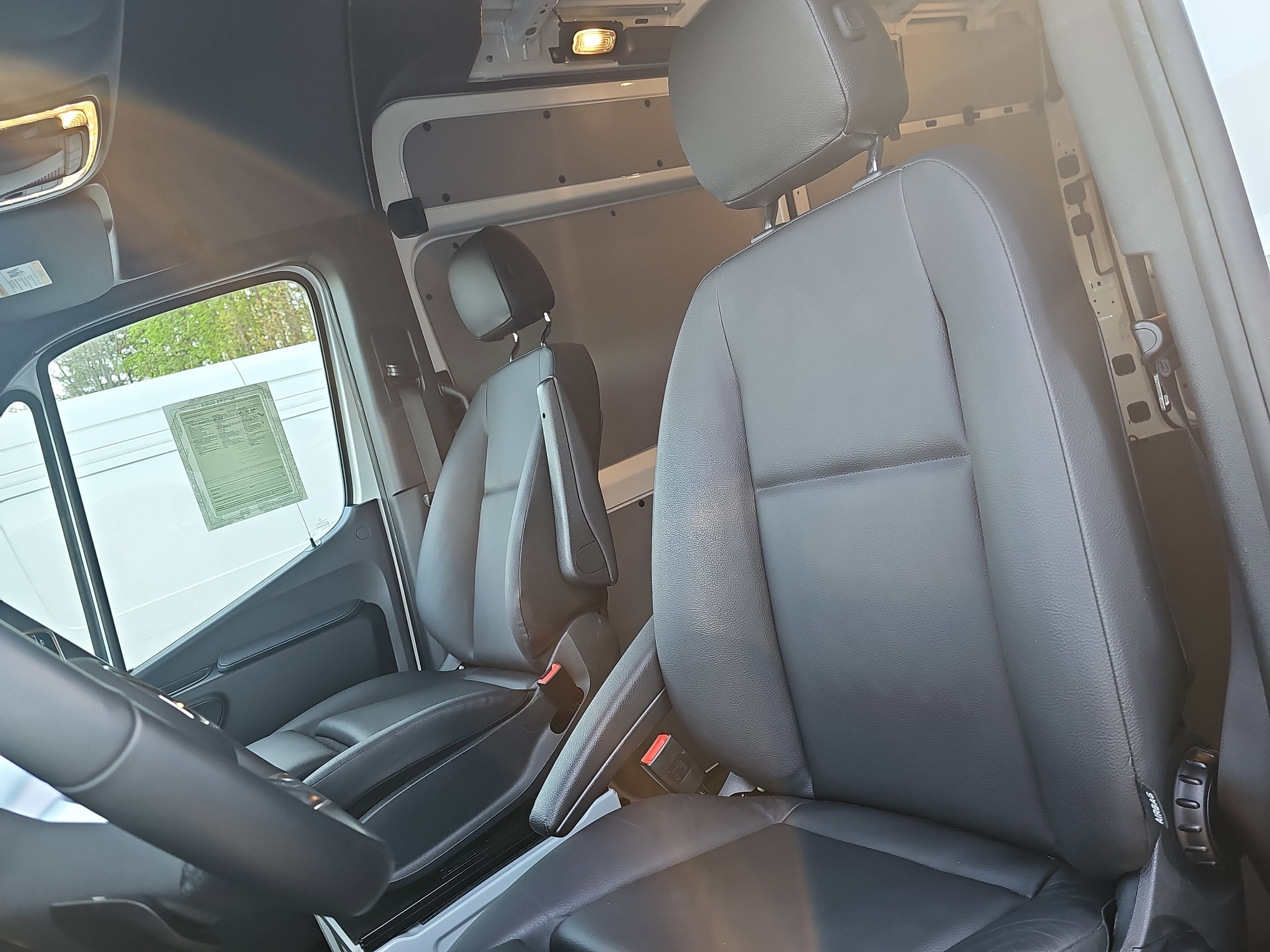 2025 Mercedes-Benz Sprinter Cargo Van Cargo 144 WB