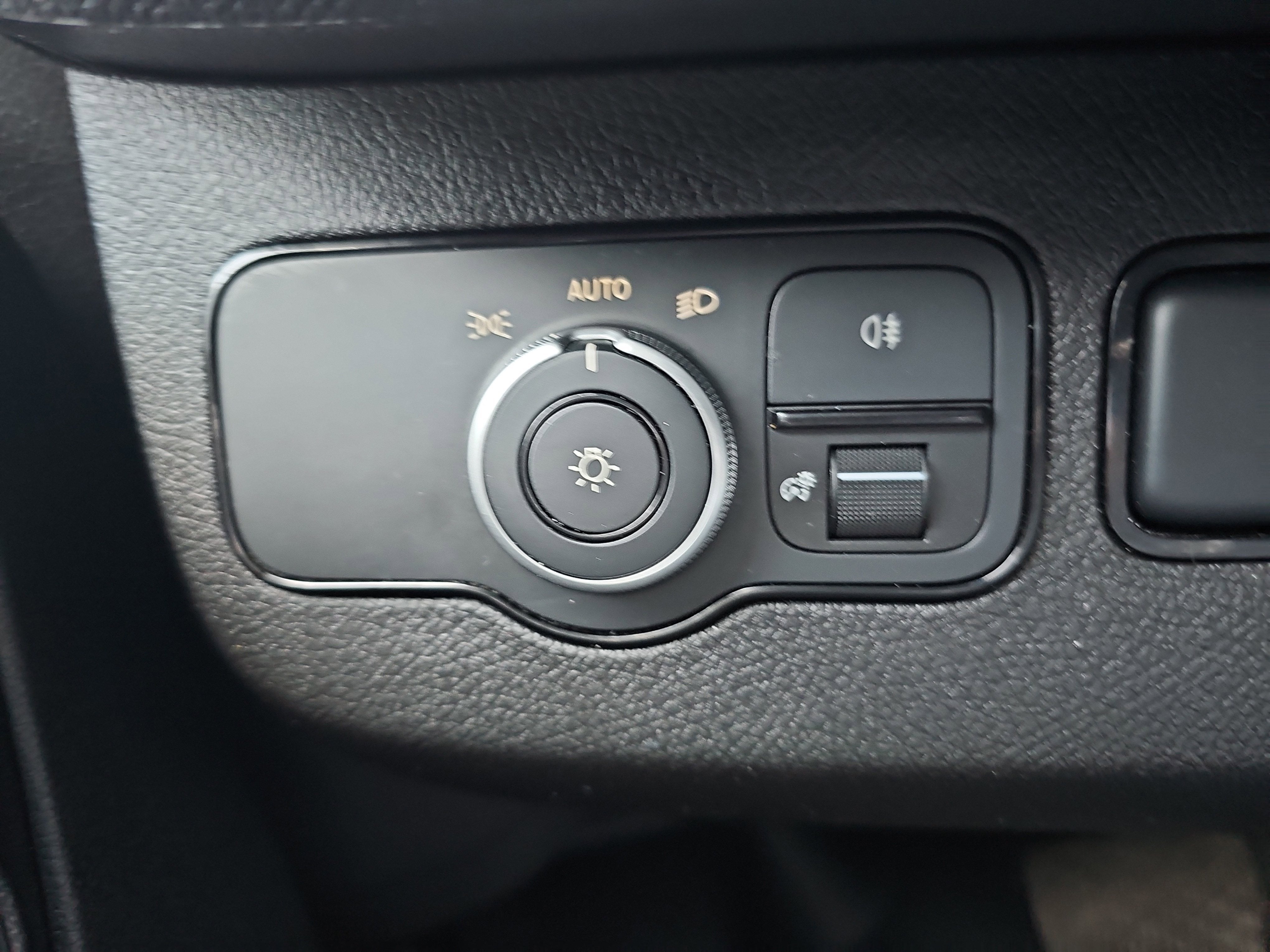 2025 Mercedes-Benz Sprinter Cargo Van Cargo 144 WB
