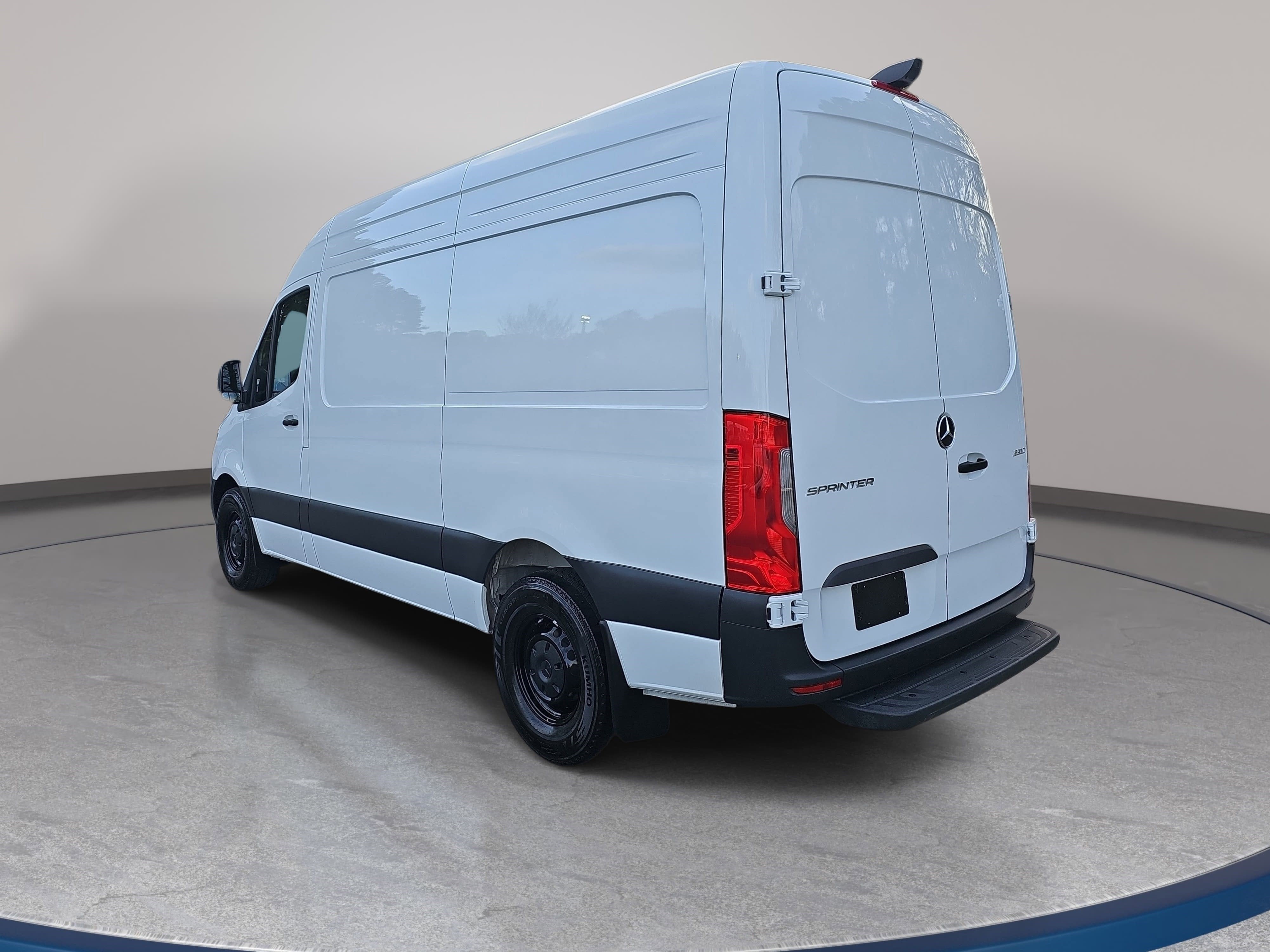 2025 Mercedes-Benz Sprinter Cargo Van Cargo 144 WB
