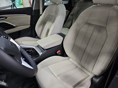 2025 Audi Q5 Premium