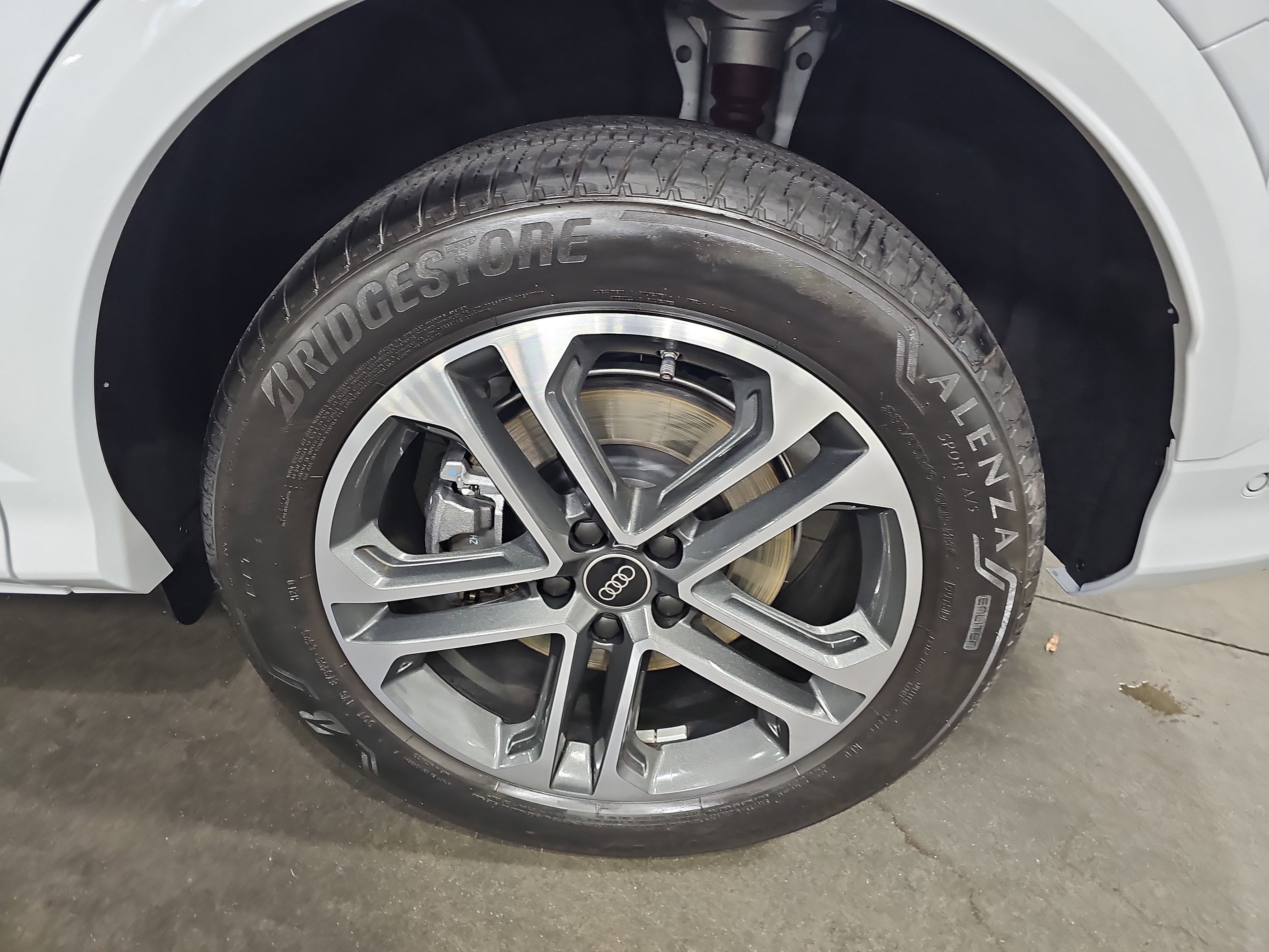 2025 Audi Q5 Premium
