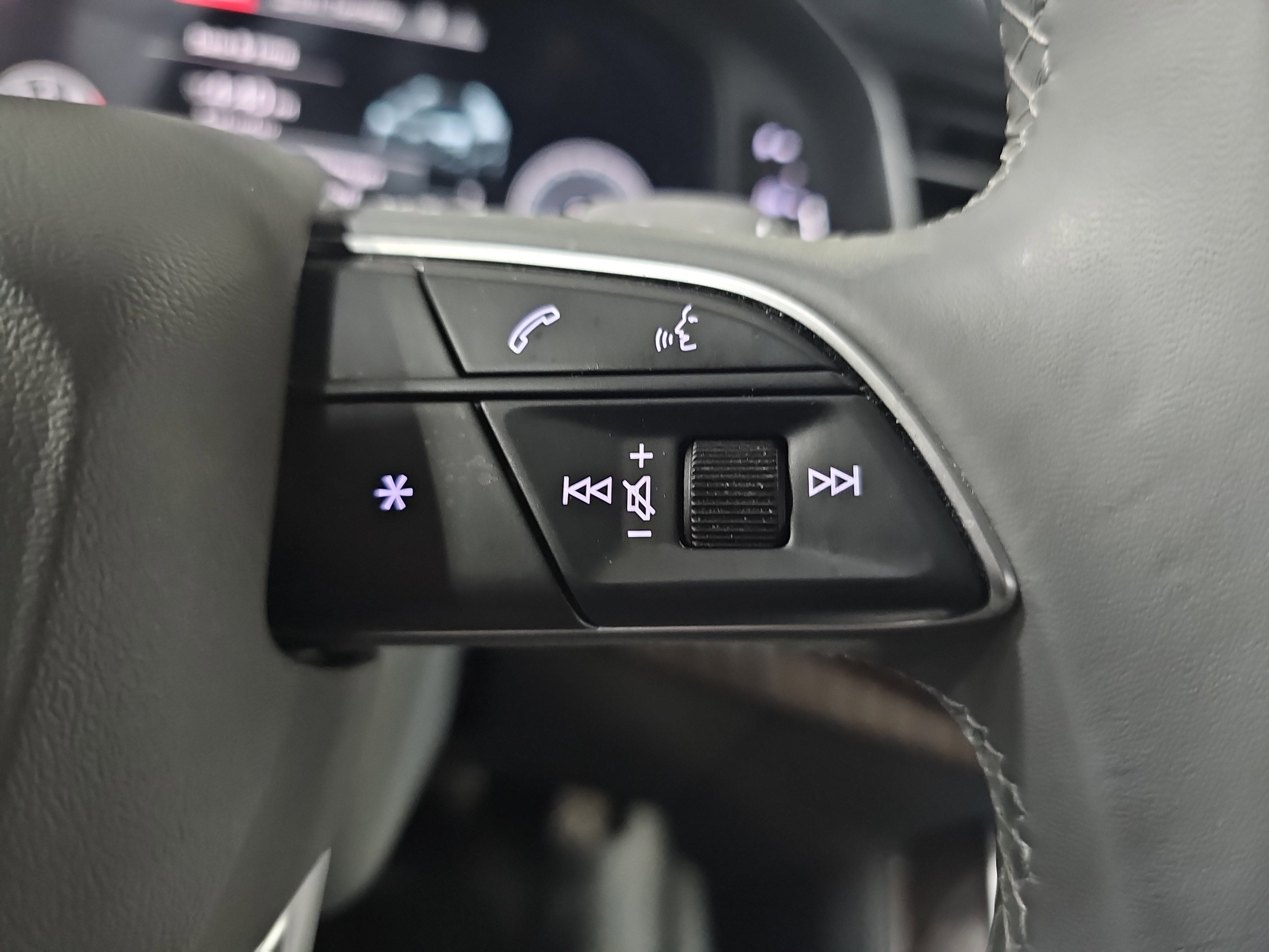 2021 Audi Q8 Prestige