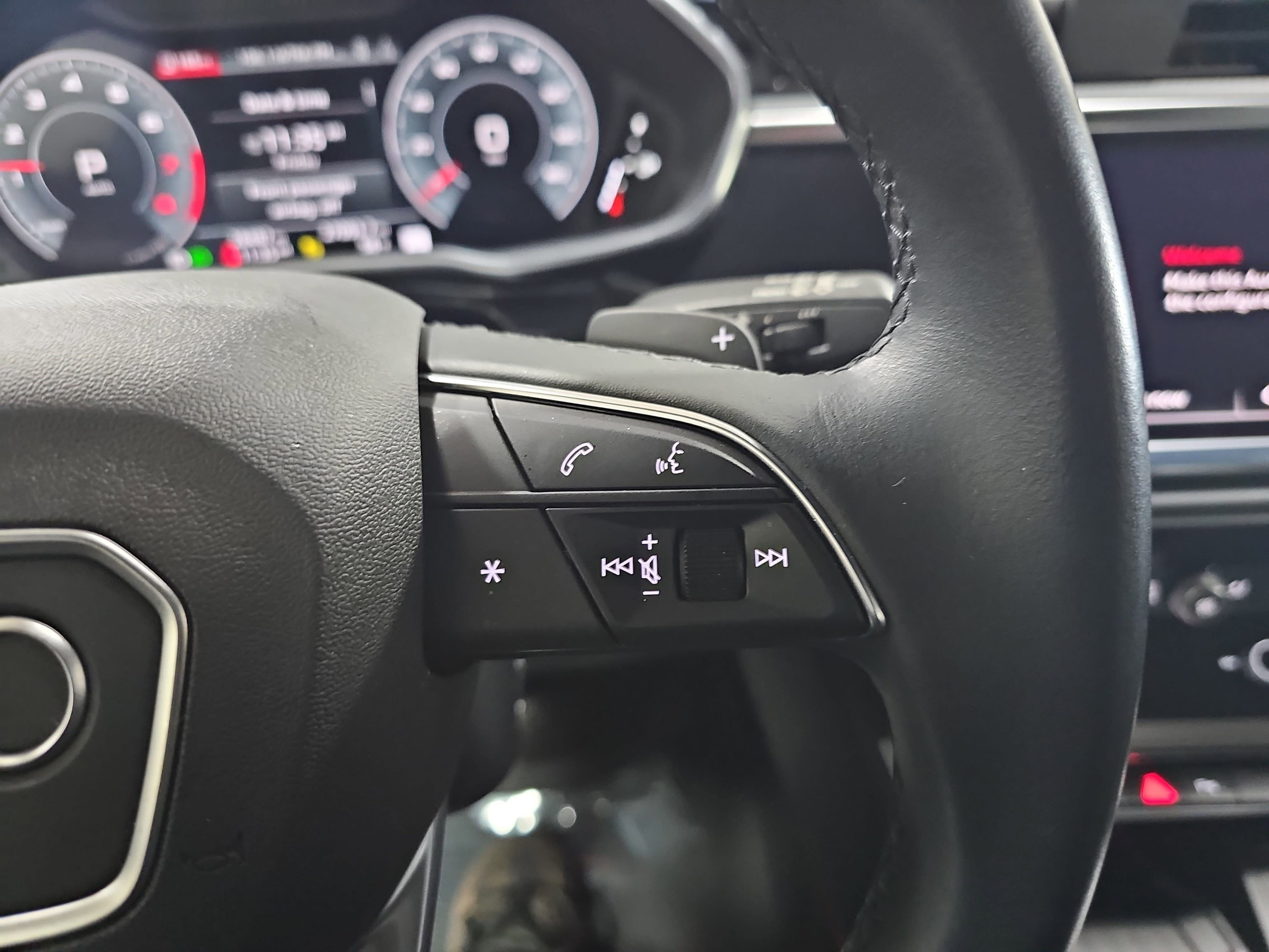 2023 Audi Q3 S line Premium Plus