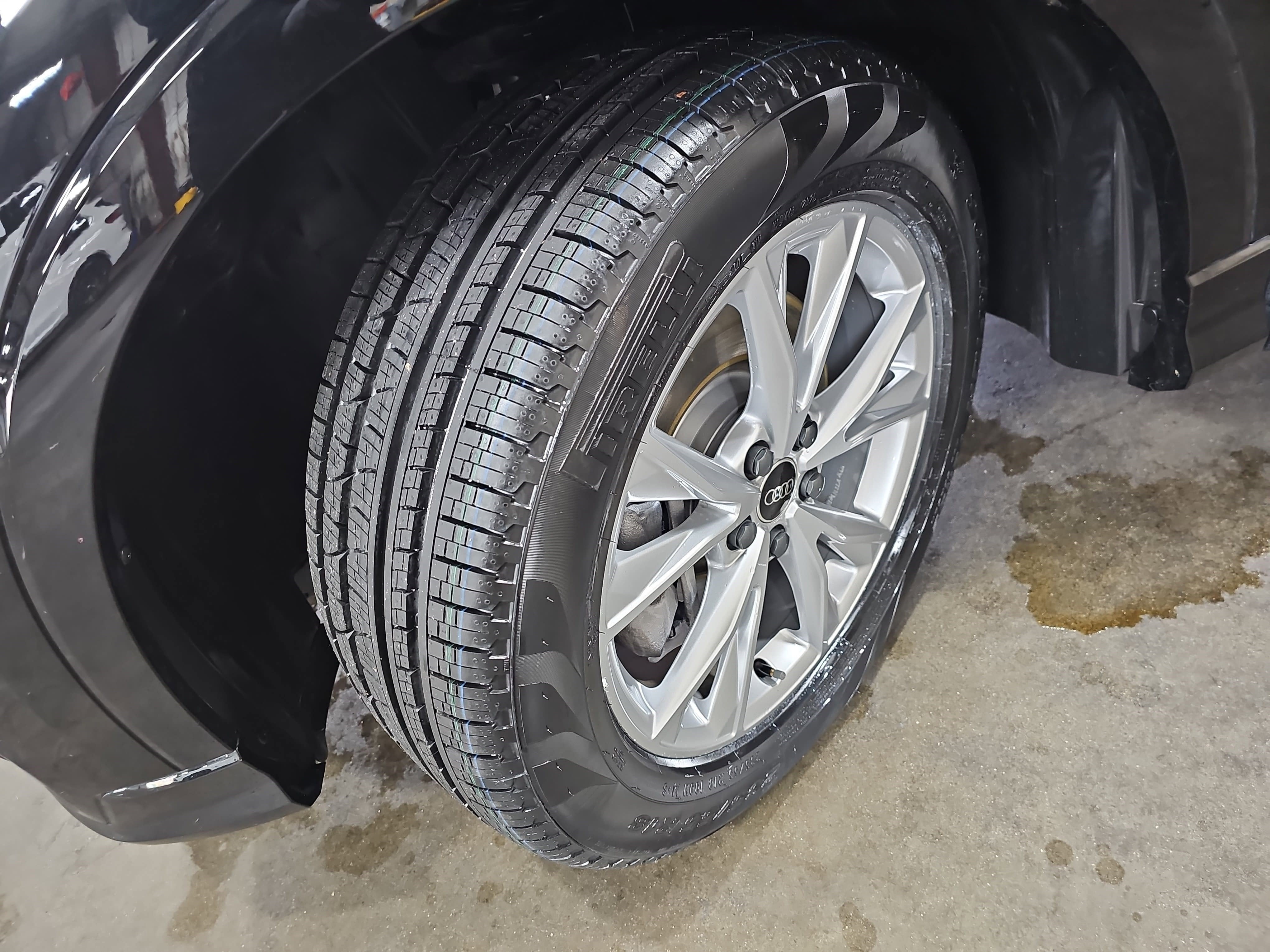 2023 Audi Q3 S line Premium Plus