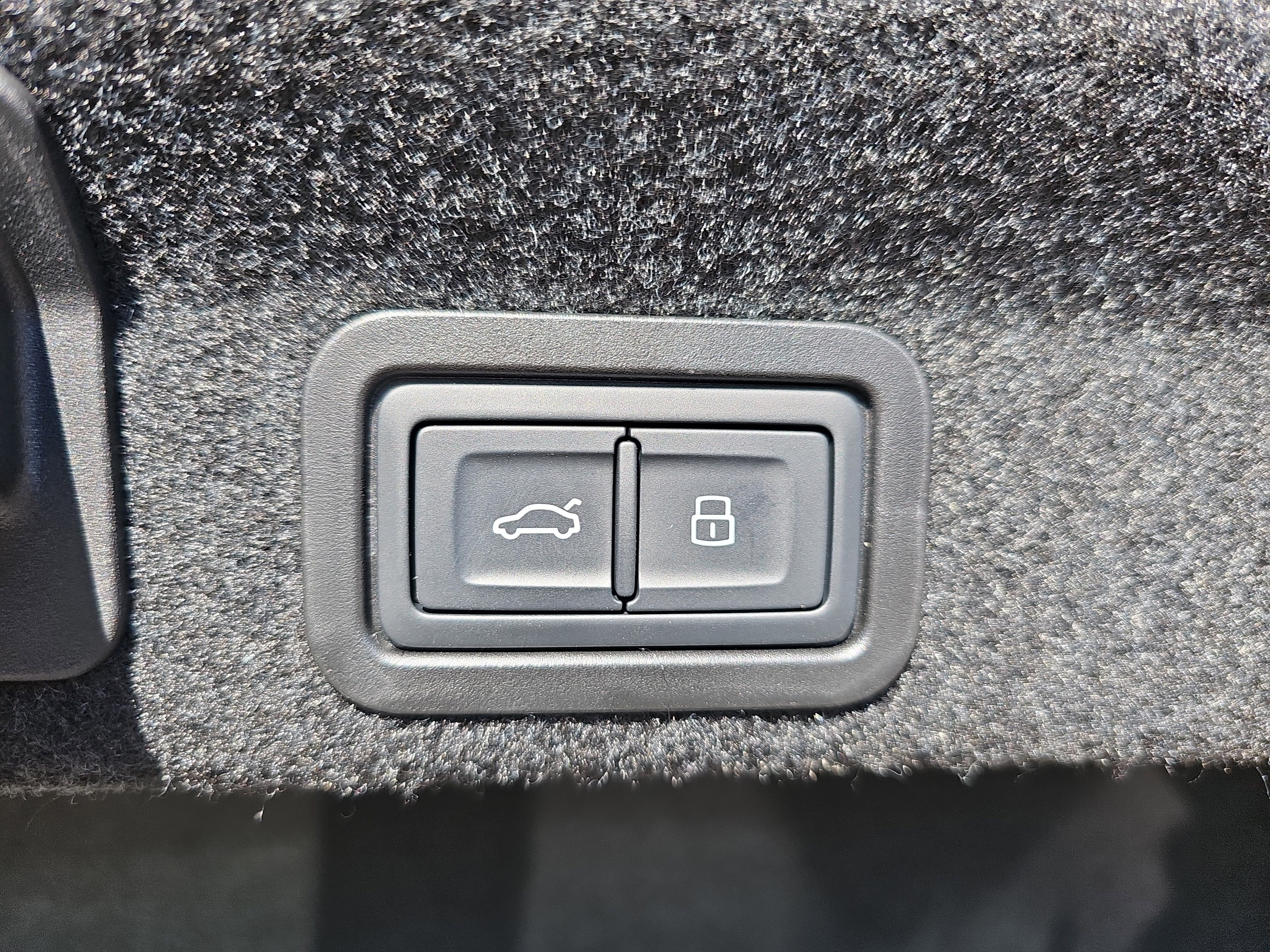 2025 Audi A6 Sedan Premium Plus