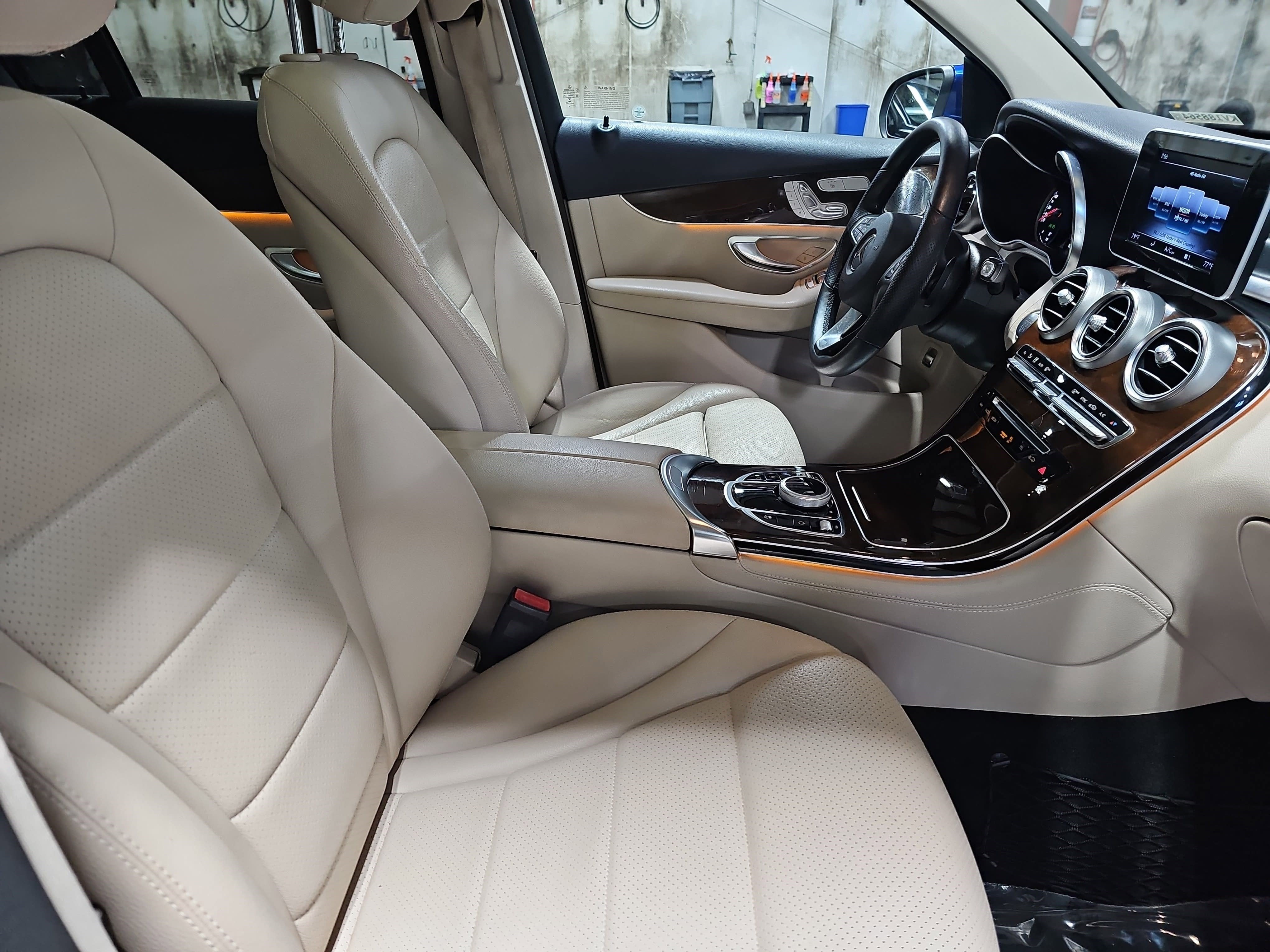 2019 Mercedes-Benz GLC GLC 300