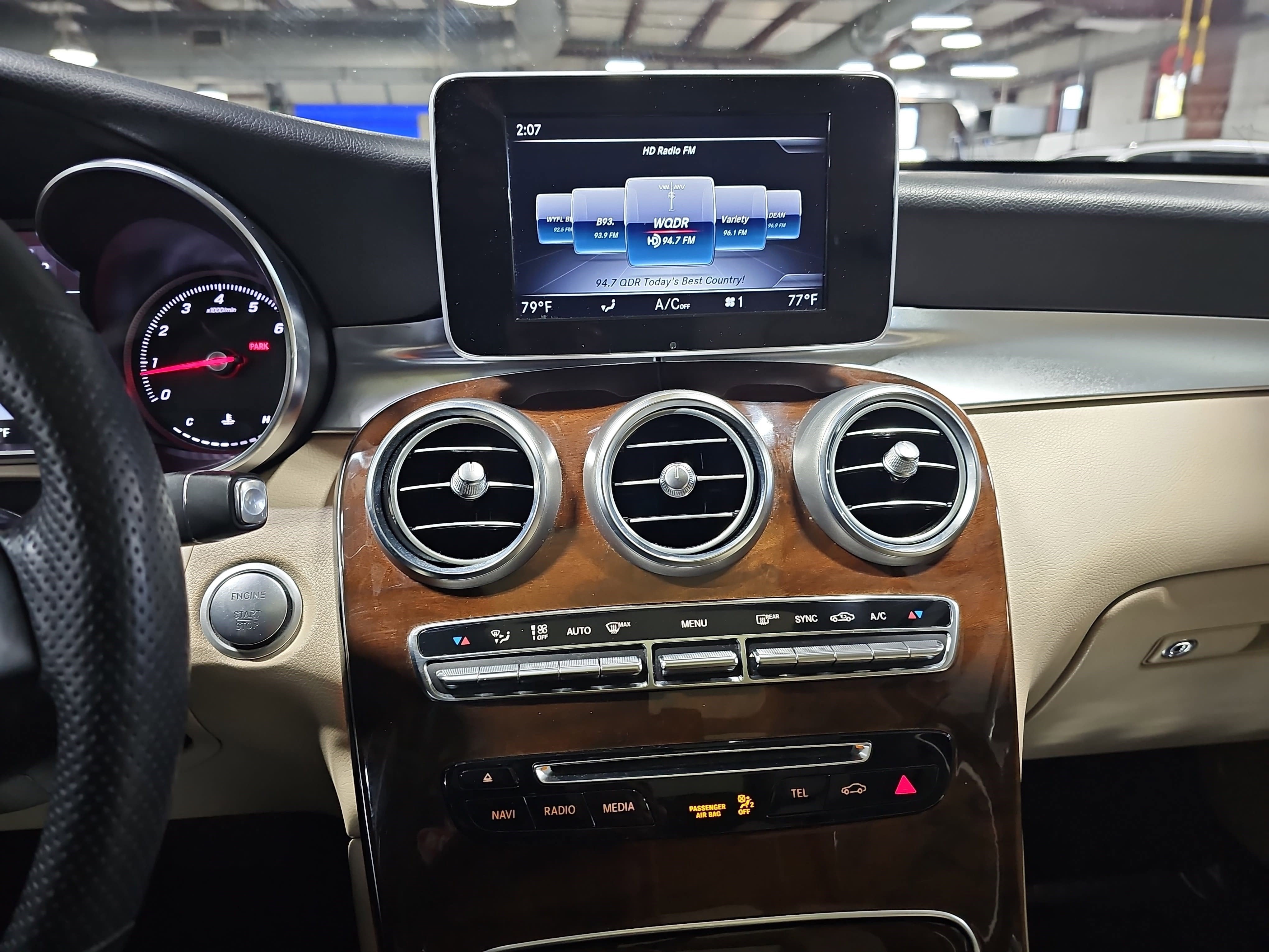 2019 Mercedes-Benz GLC GLC 300