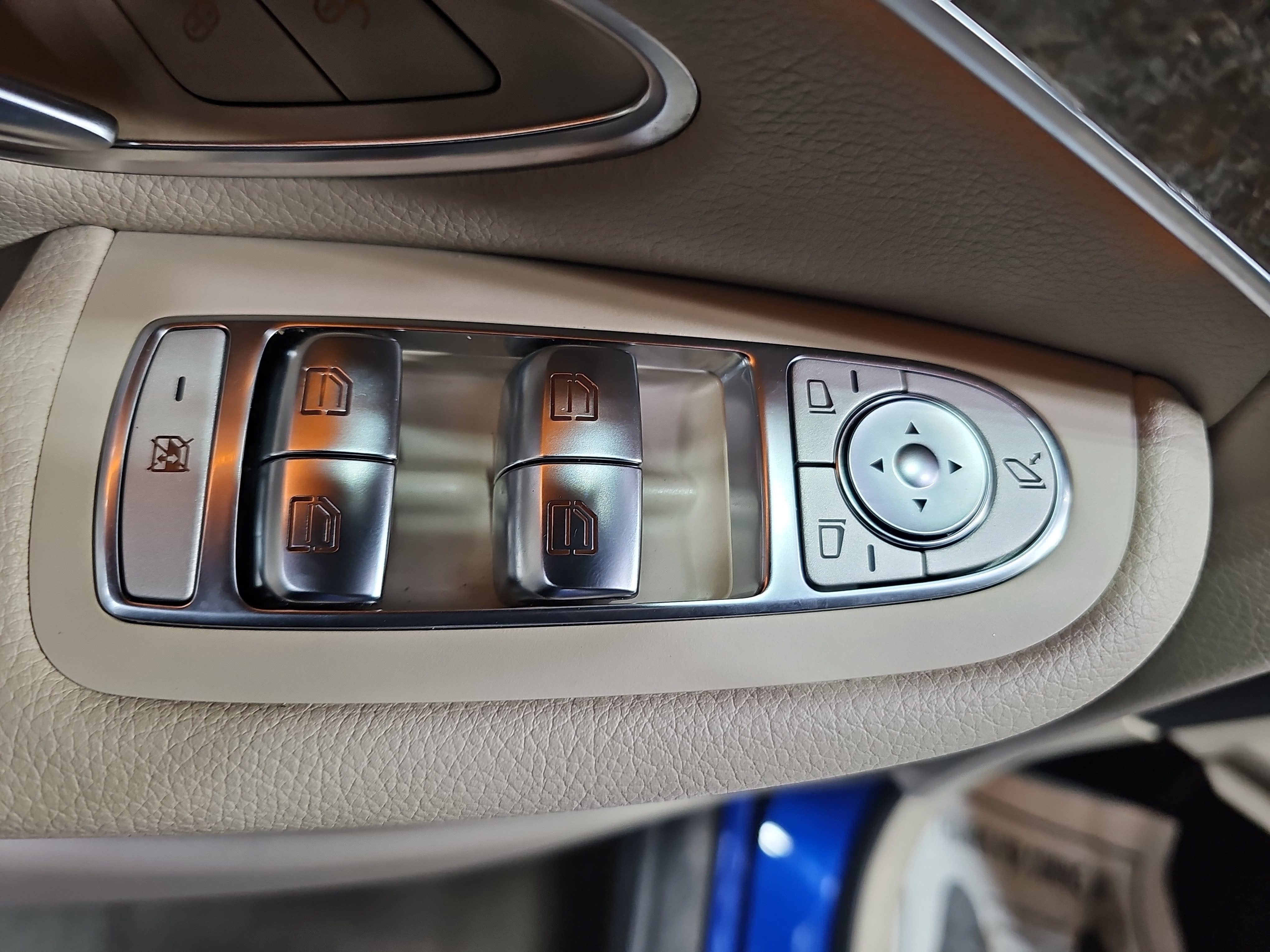 2019 Mercedes-Benz GLC GLC 300