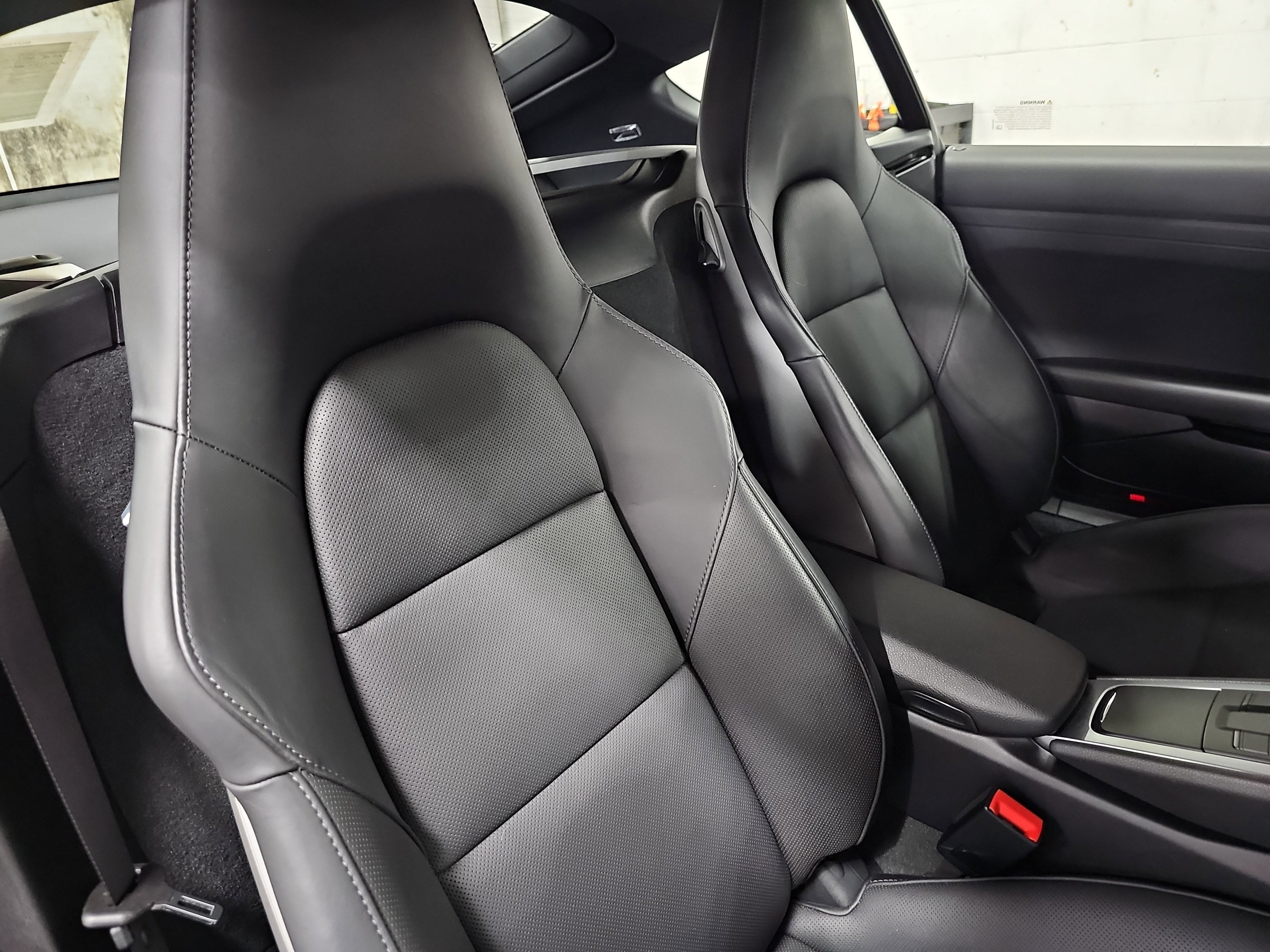 2021 Porsche 718 Cayman Base
