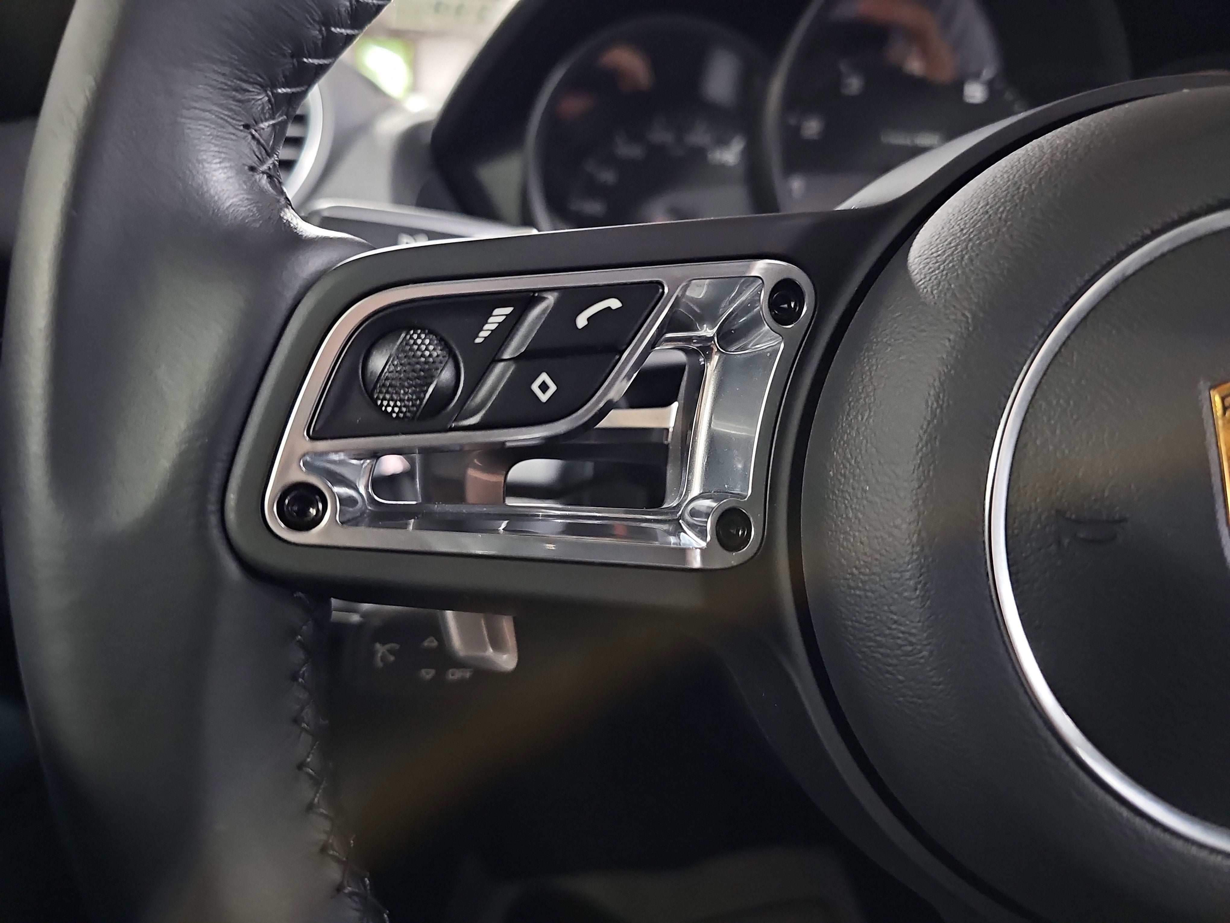 2021 Porsche 718 Cayman Base