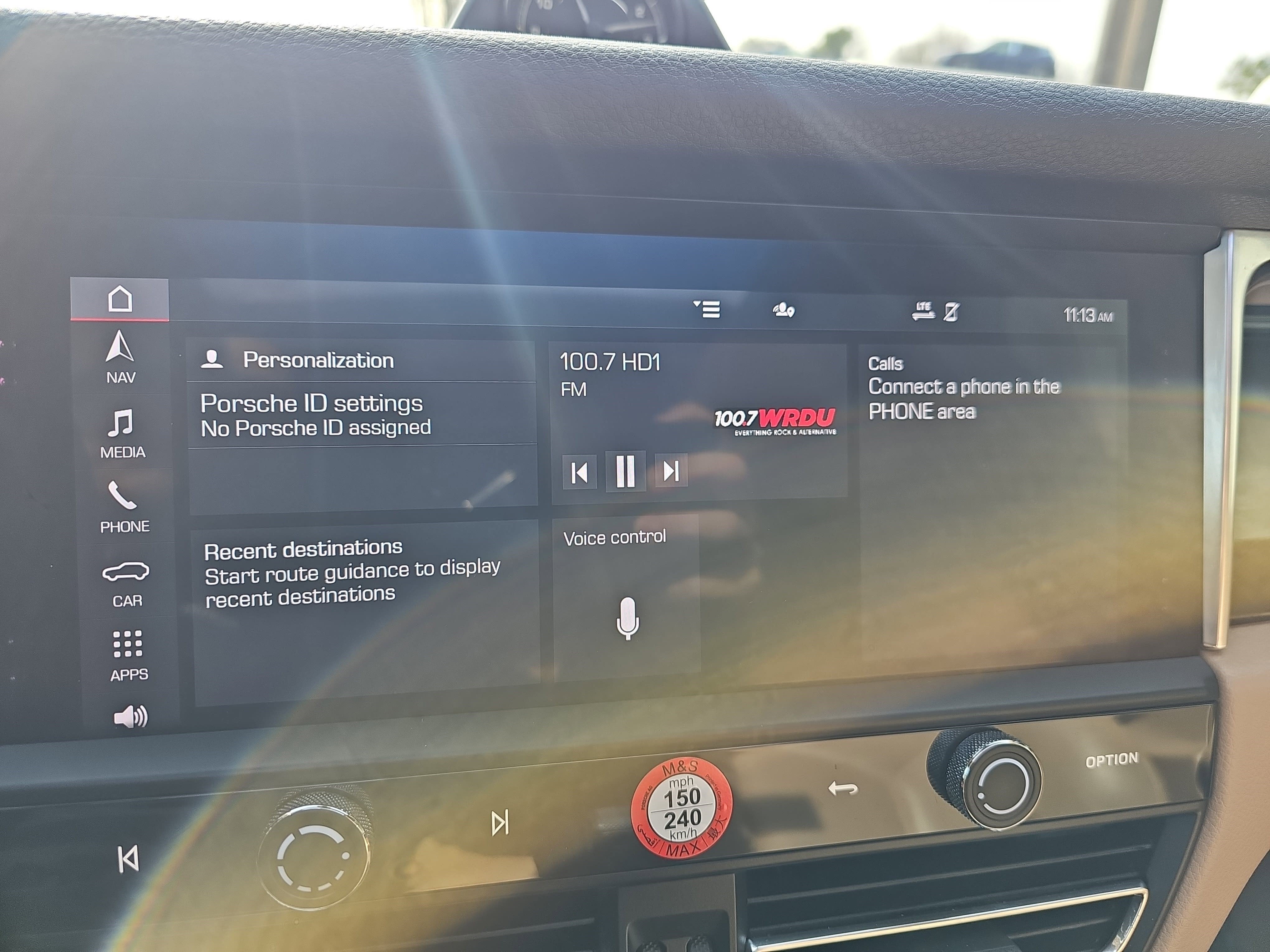 2024 Porsche Macan Base