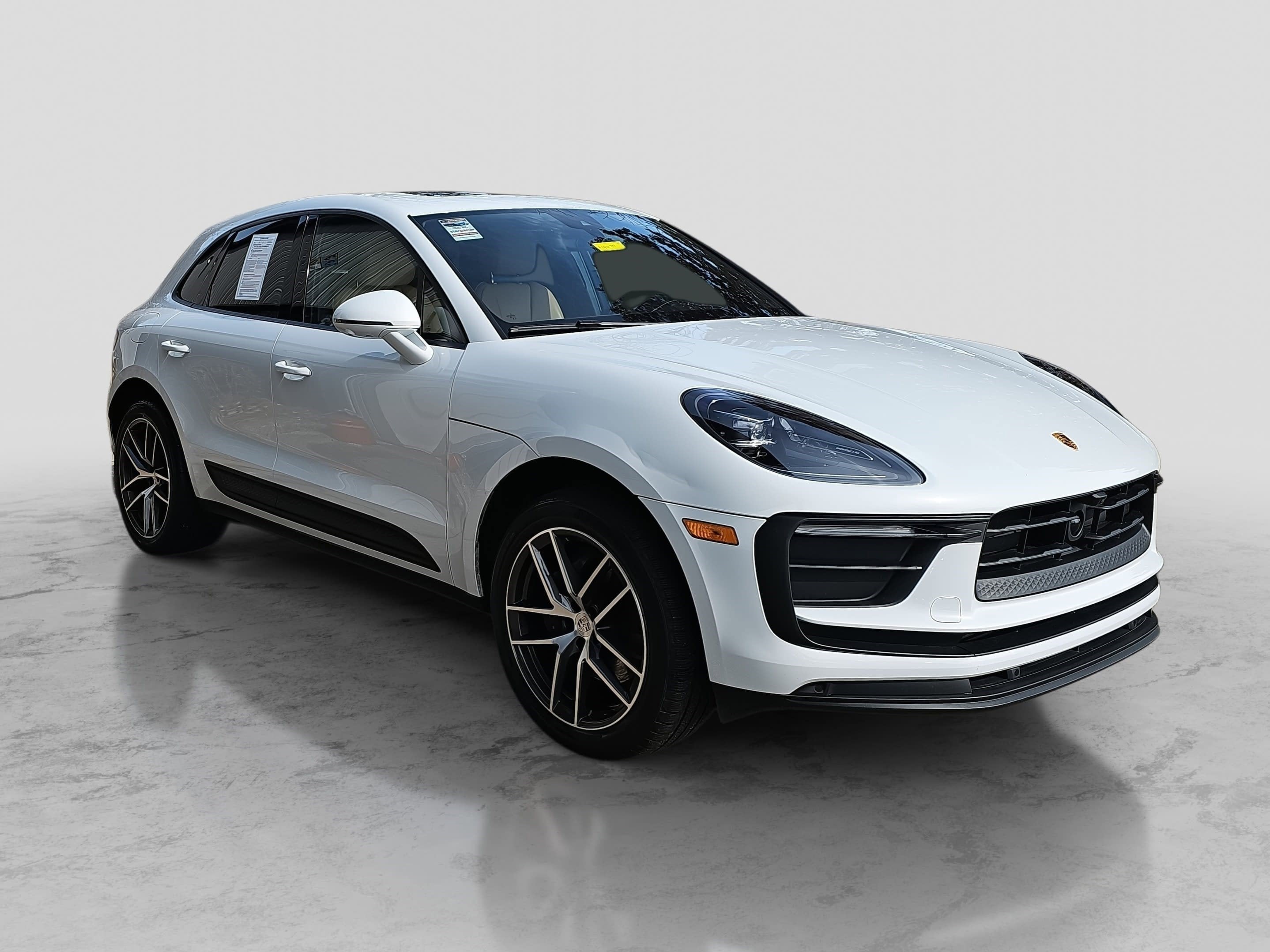 2024 Porsche Macan Base