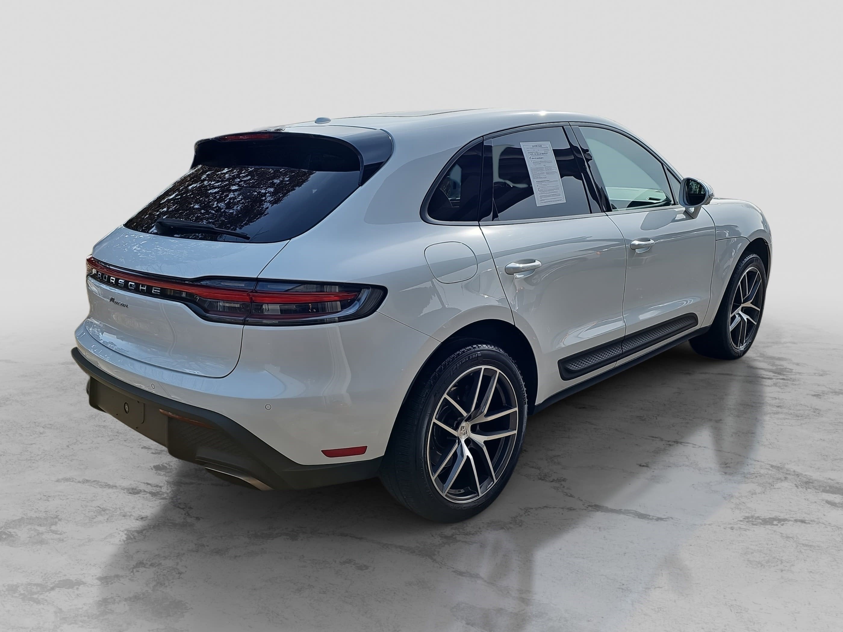 2024 Porsche Macan Base