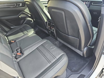 2021 Porsche Cayenne GTS
