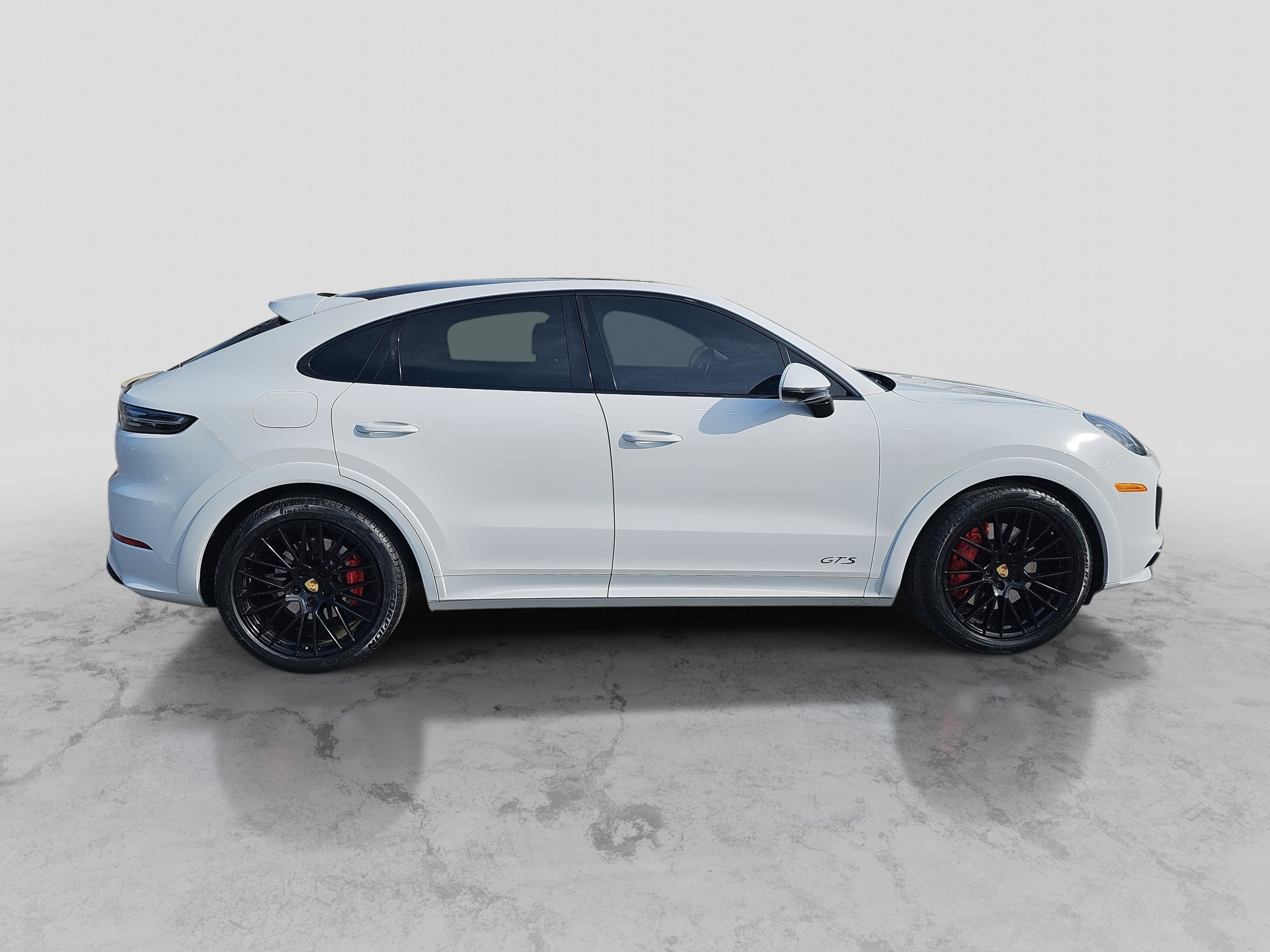 2021 Porsche Cayenne GTS