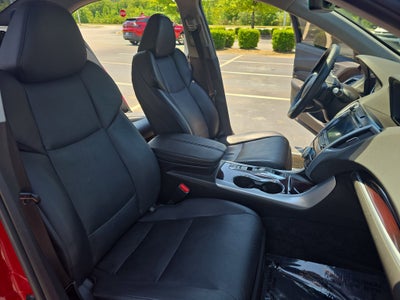 2017 Acura TLX V6 w/Technology Pkg