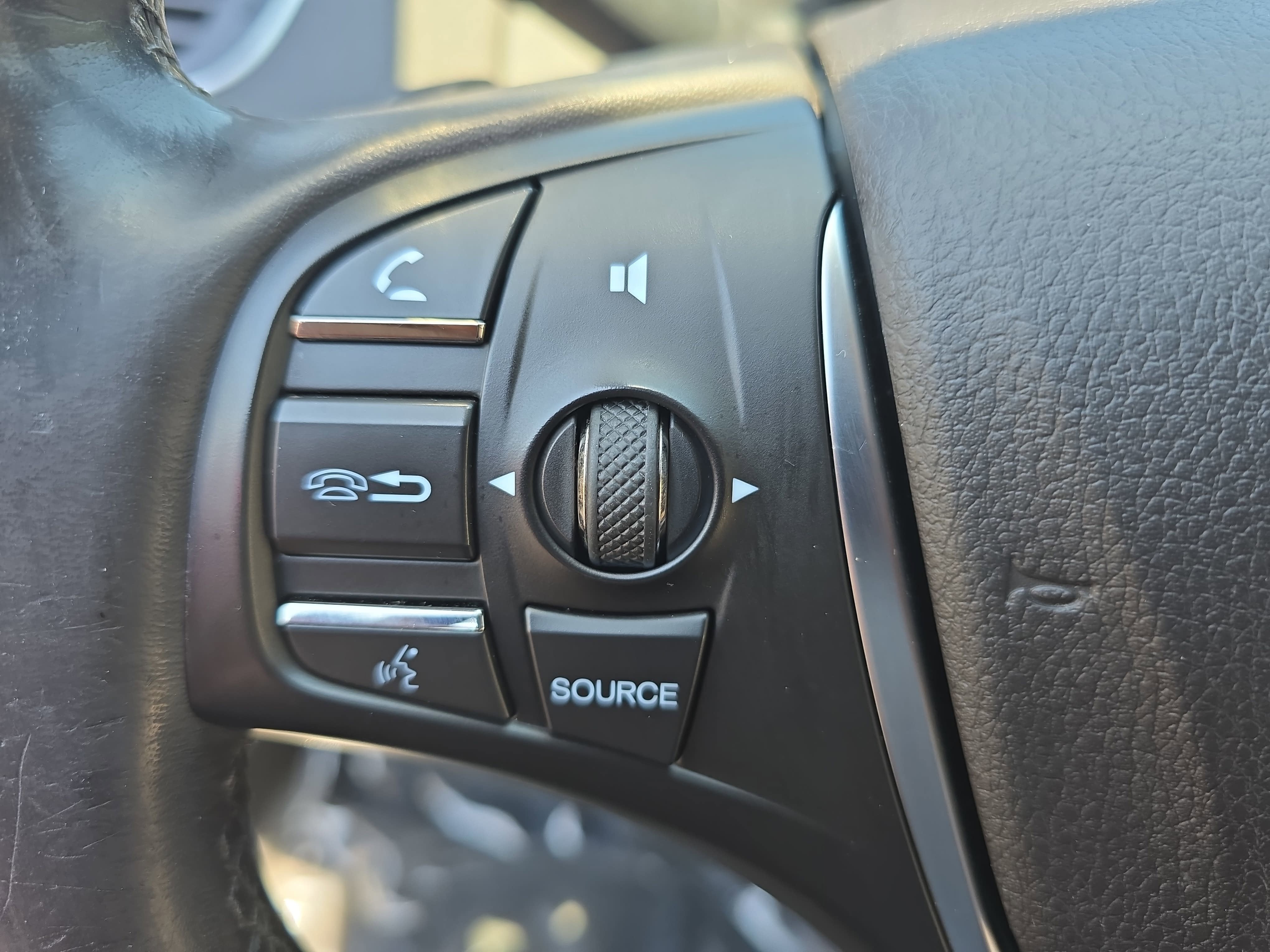 2017 Acura TLX V6 w/Technology Pkg
