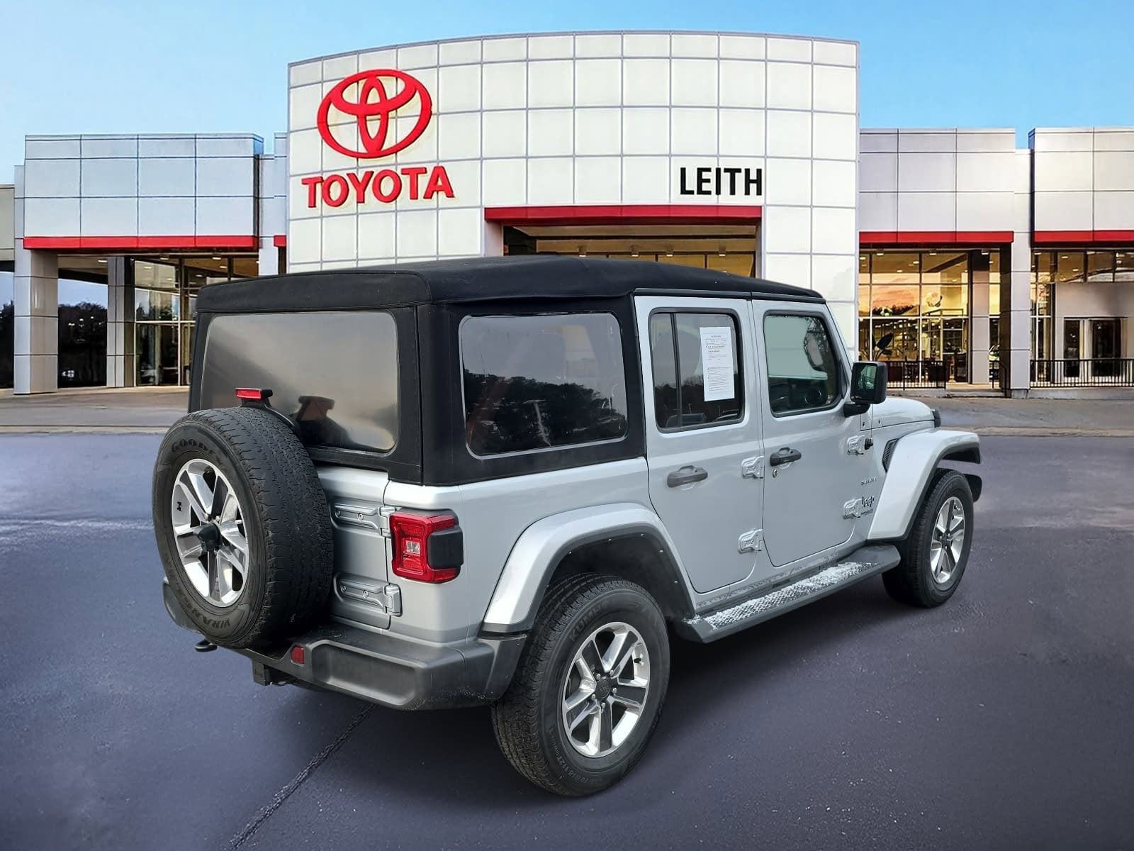 2022 Jeep Wrangler Unlimited Sahara