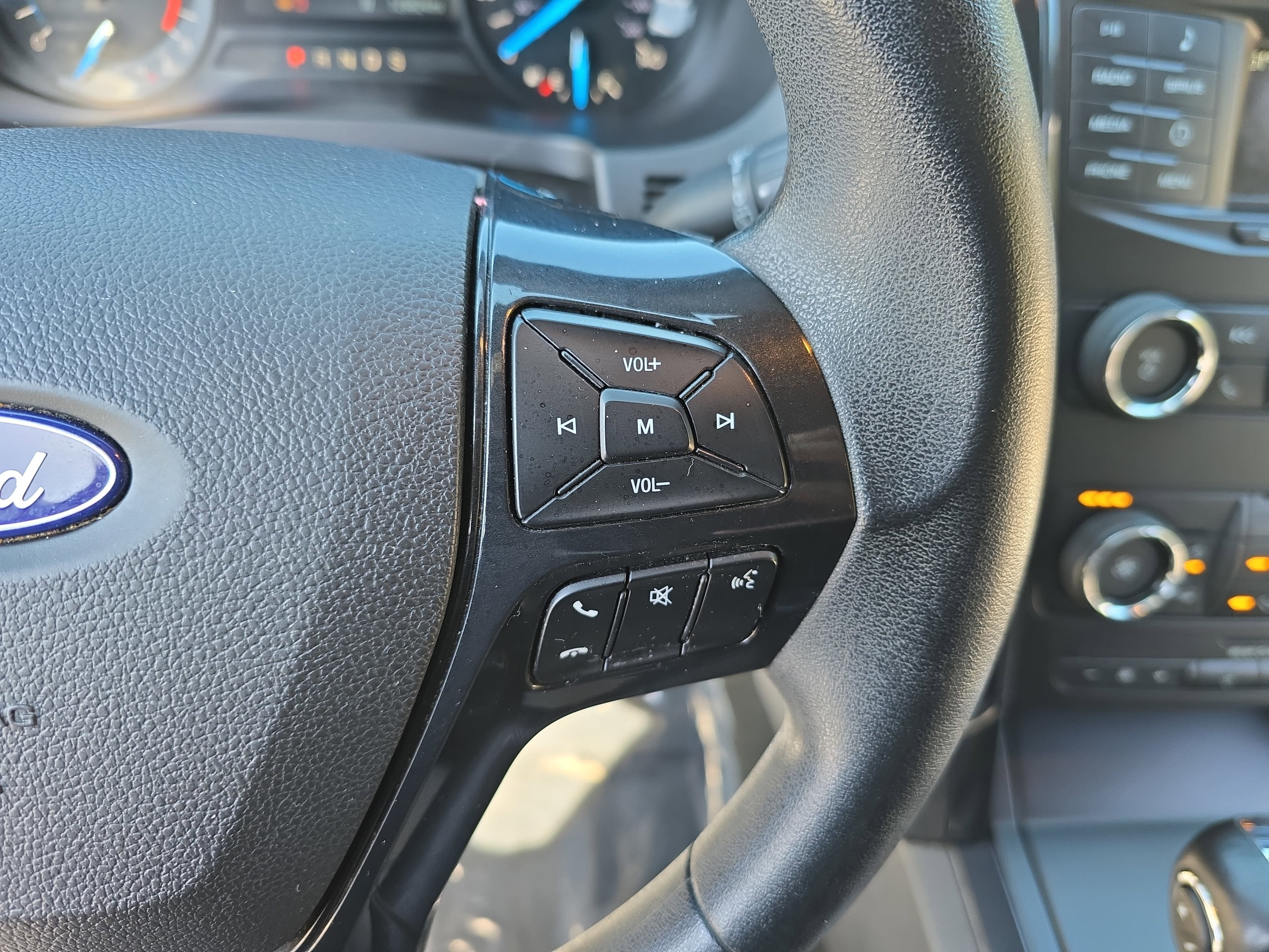 2018 Ford Explorer Base