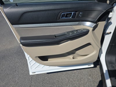 2018 Ford Explorer Base