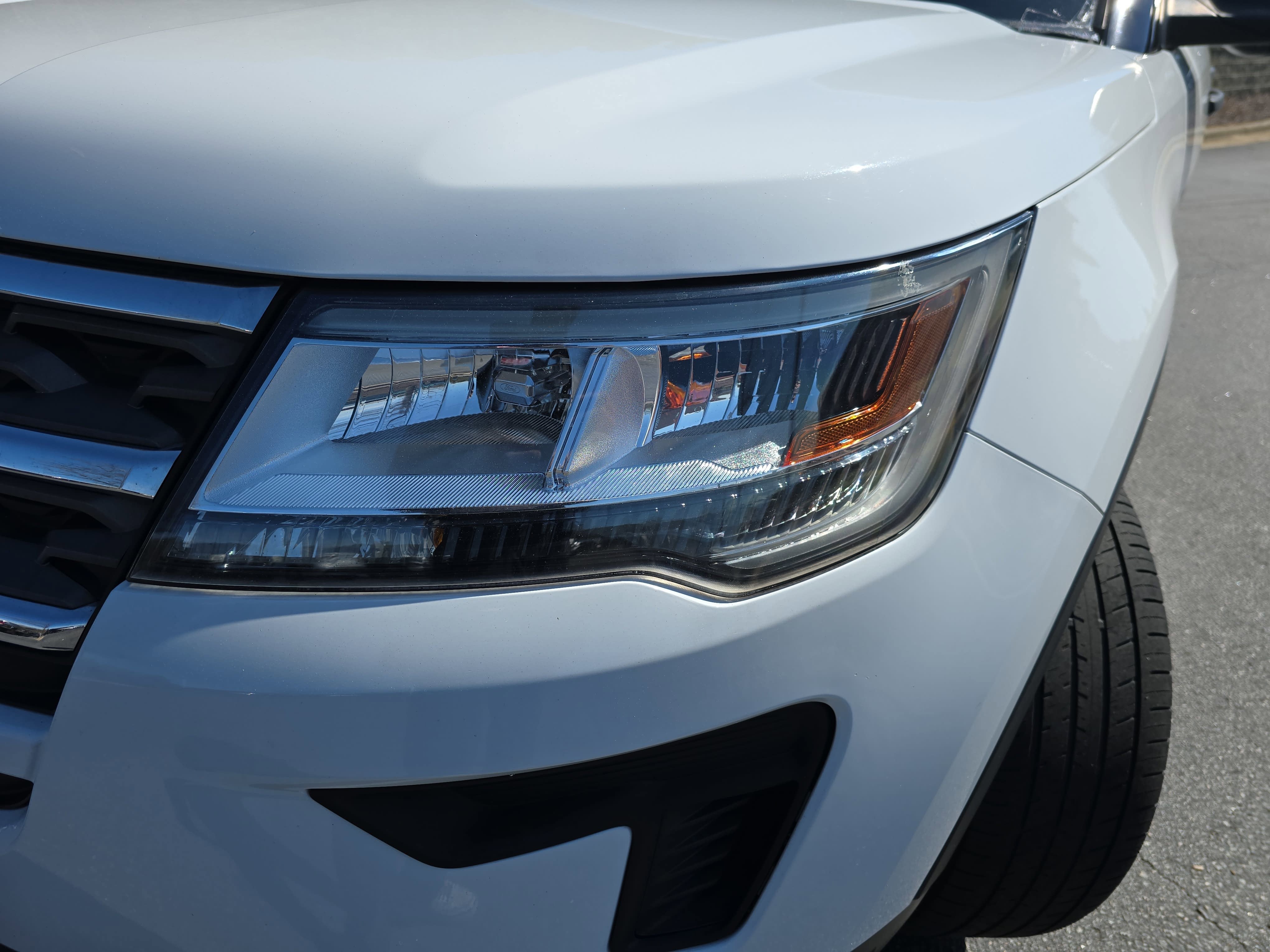 2018 Ford Explorer Base