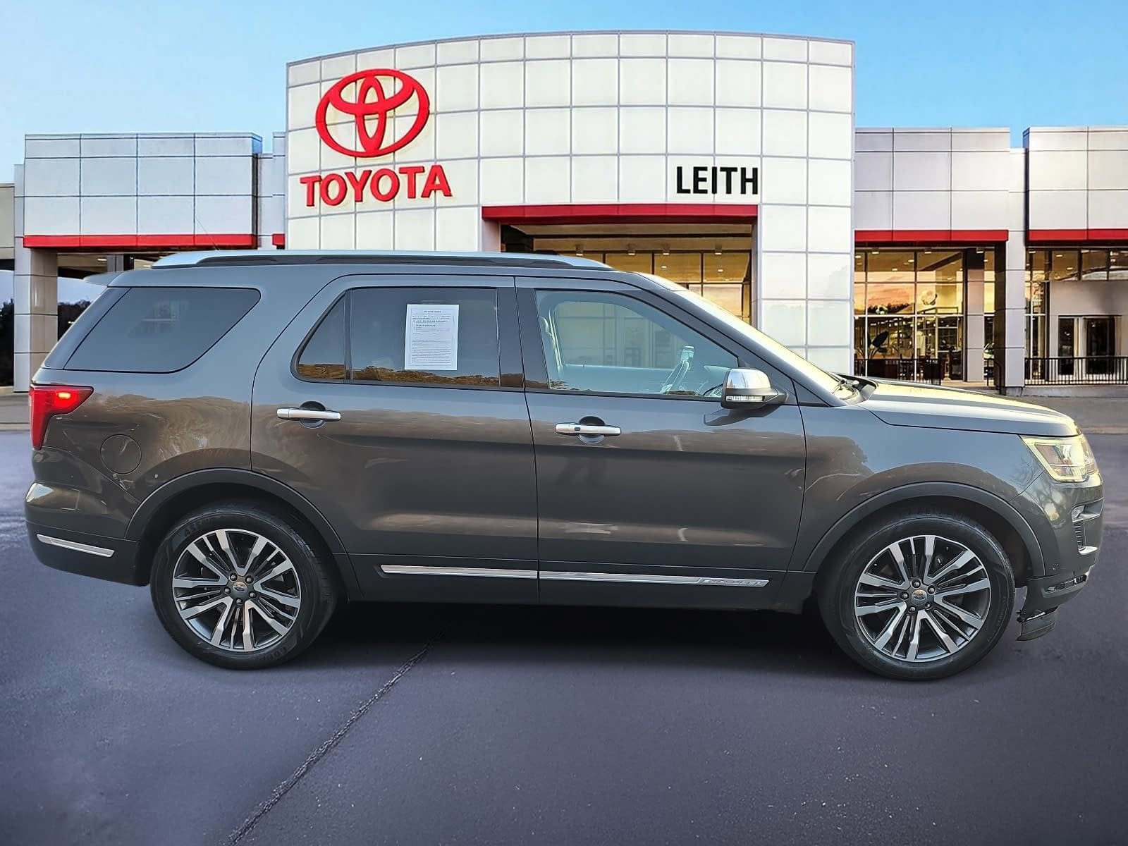 2018 Ford Explorer Platinum