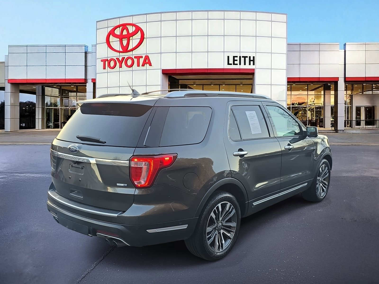 2018 Ford Explorer Platinum