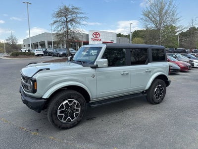 2024 Ford Bronco Outer Banks