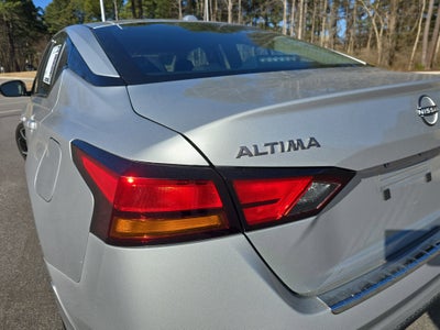 2023 Nissan Altima 2.5 SR