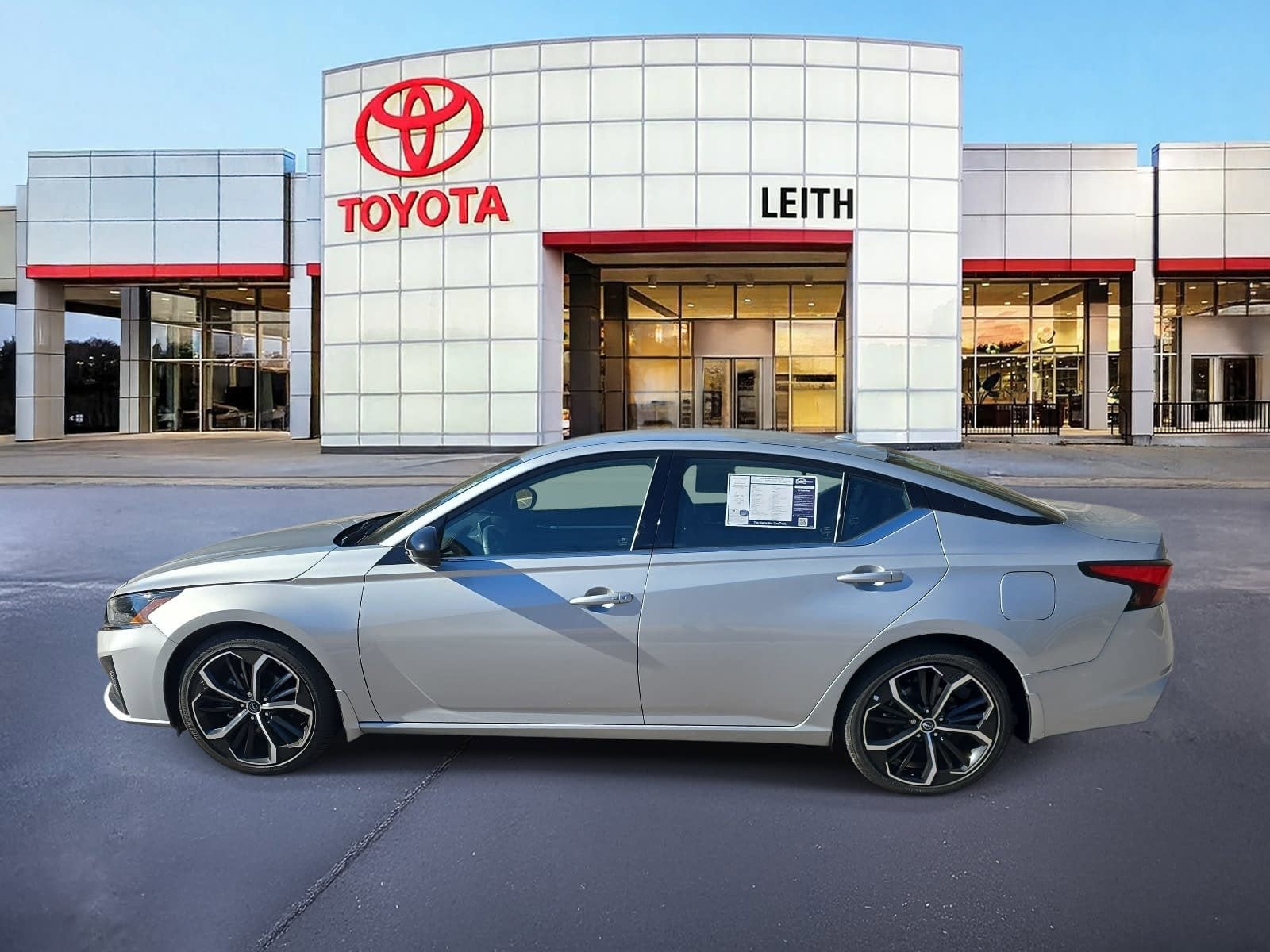 2023 Nissan Altima 2.5 SR